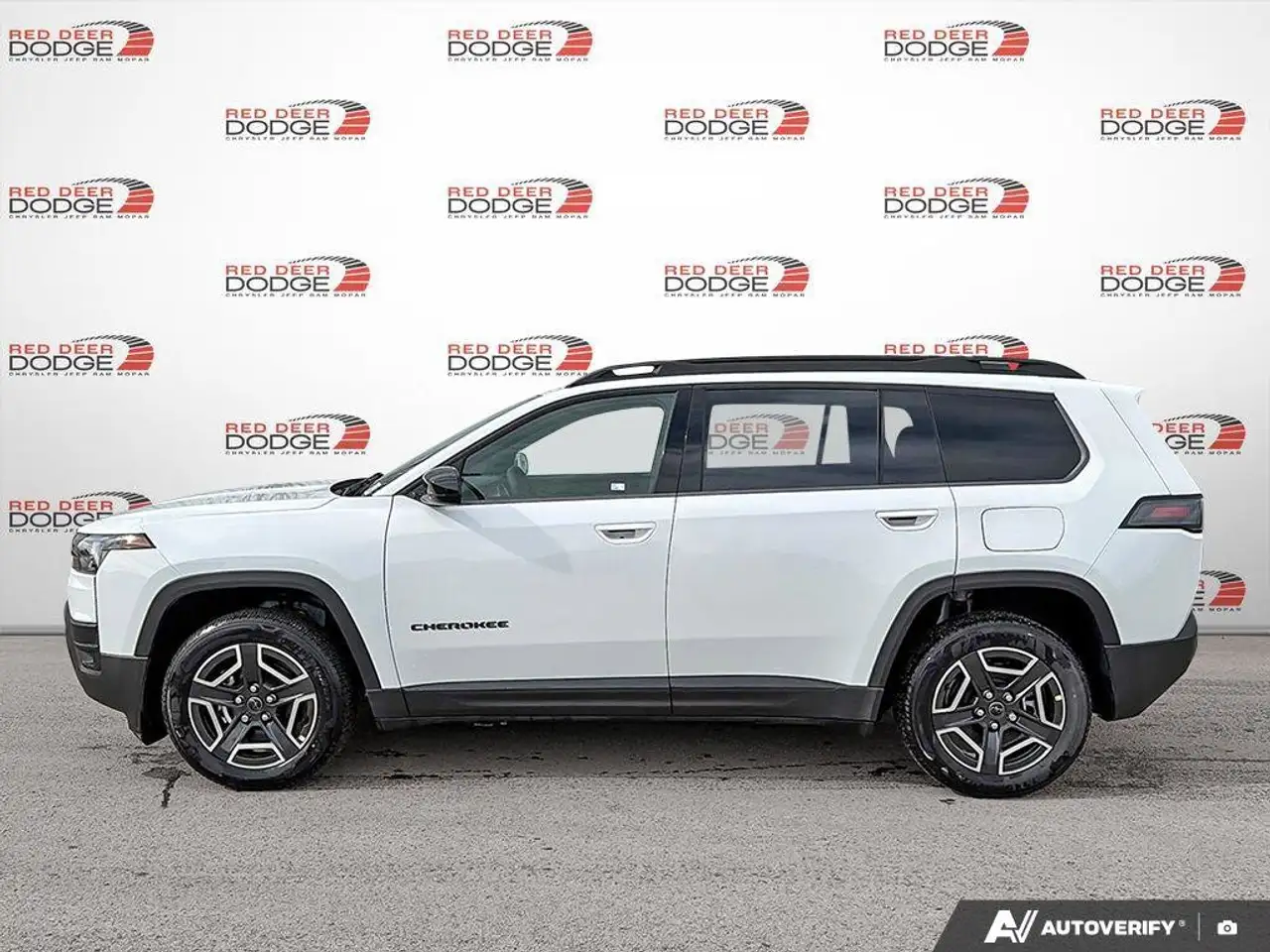 Jeep Cherokee снимка Jeep Cherokee