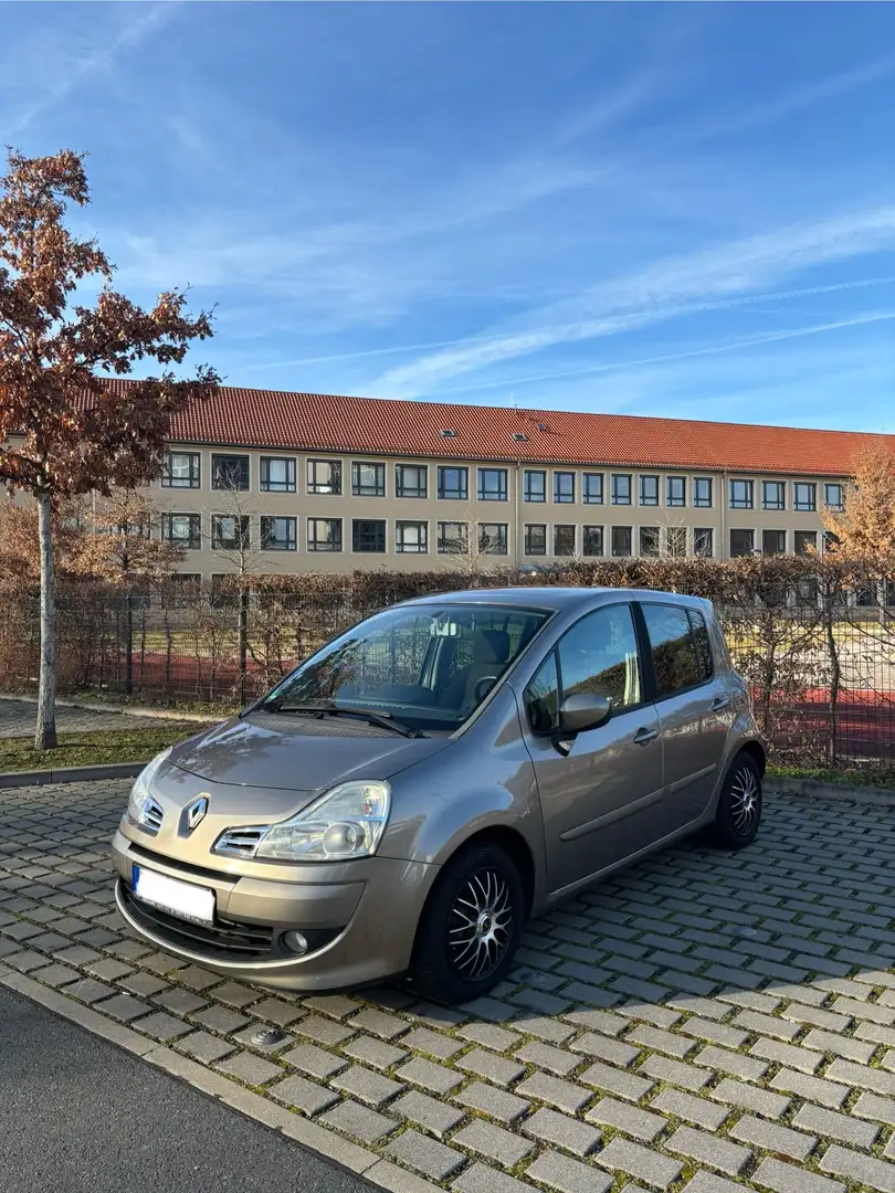 Renault Modus 1.2 16V Quickshift Dynamique - 2
