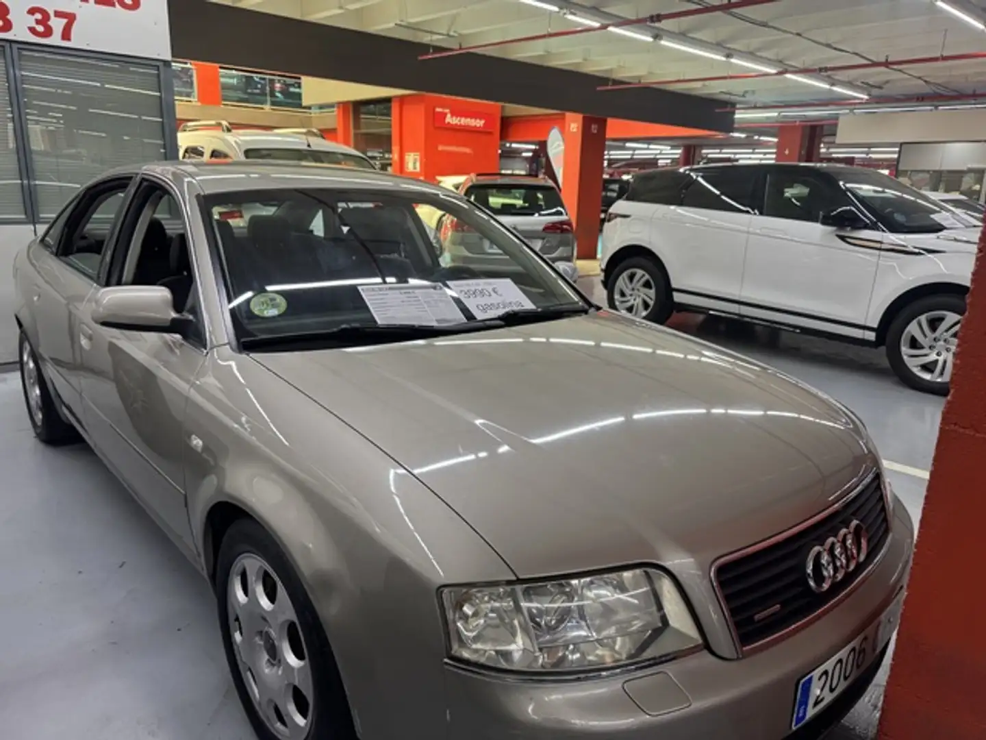 Audi A6 1.8T Gelb - 1