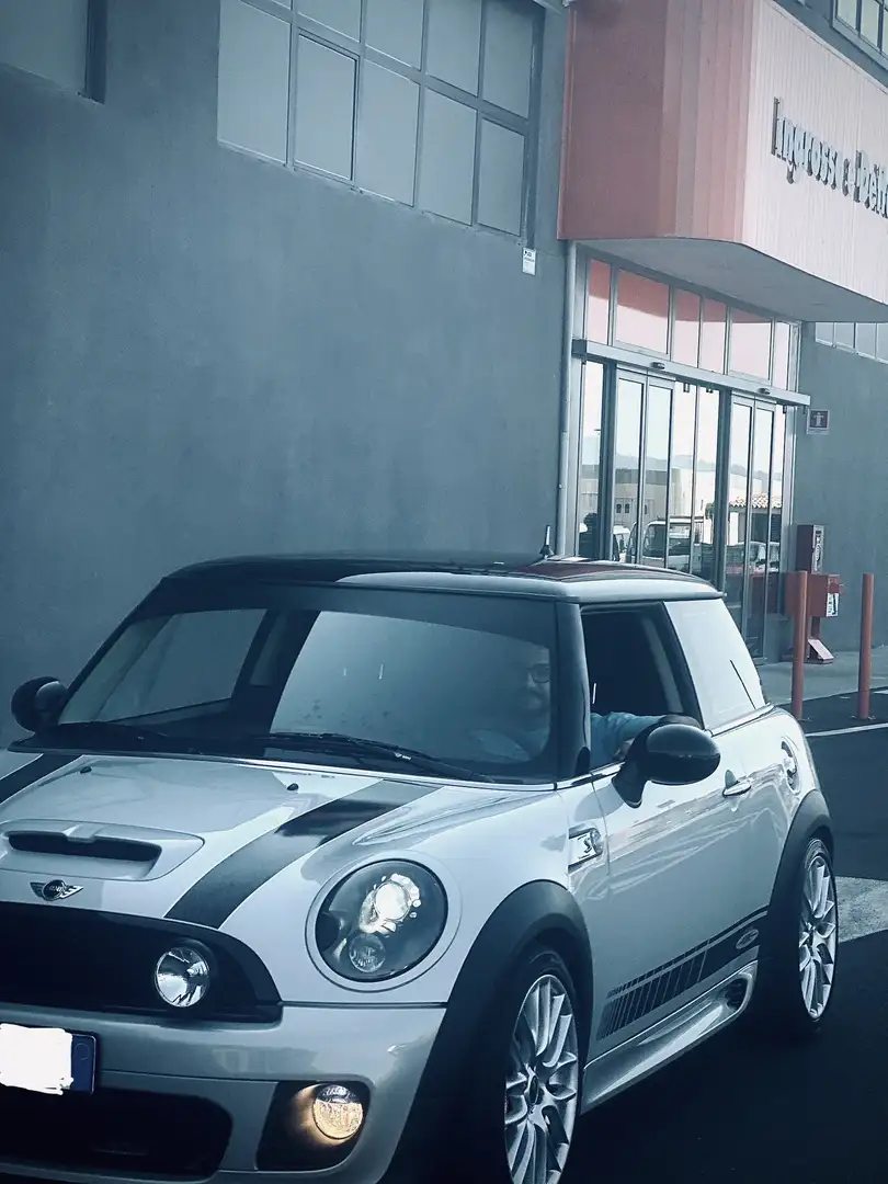 MINI Cooper S R56 John cooper Works Argent - 2