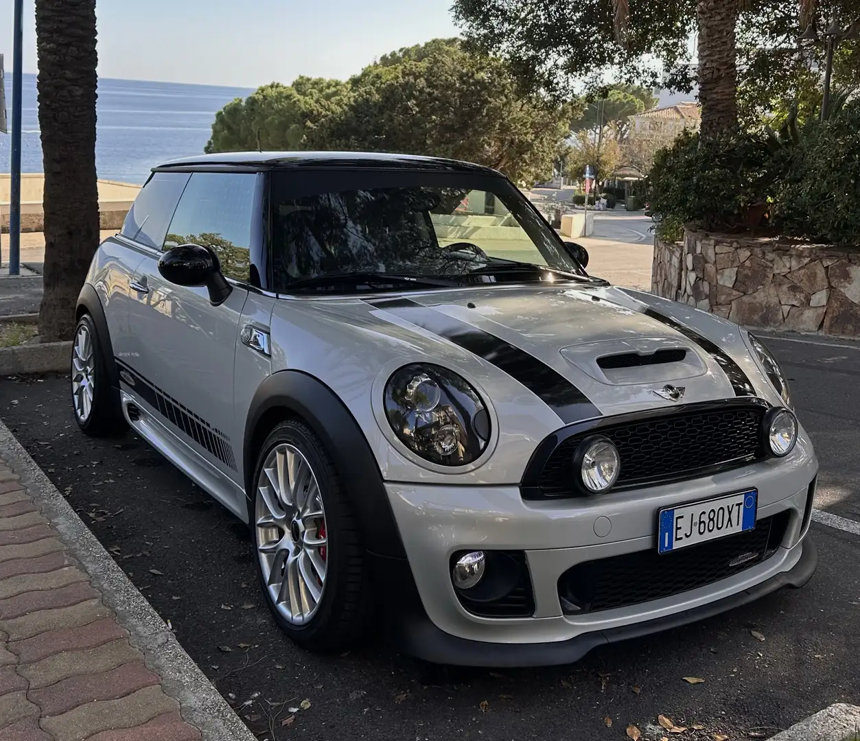 MINI Cooper S R56 John cooper Works Argent - 1
