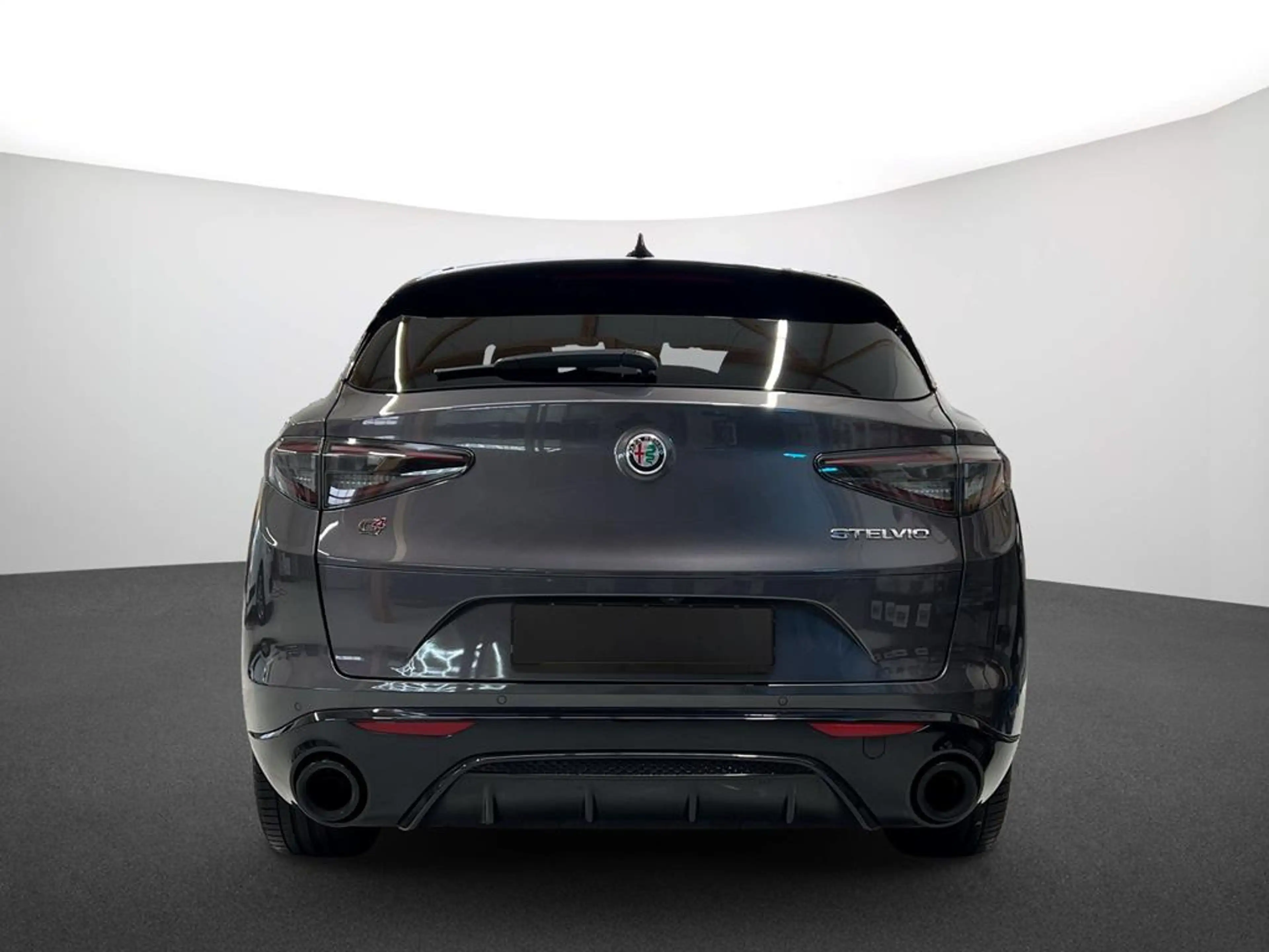 Alfa Romeo Stelvio 2.0 Turbo 16V Veloce Q4 — photo 3