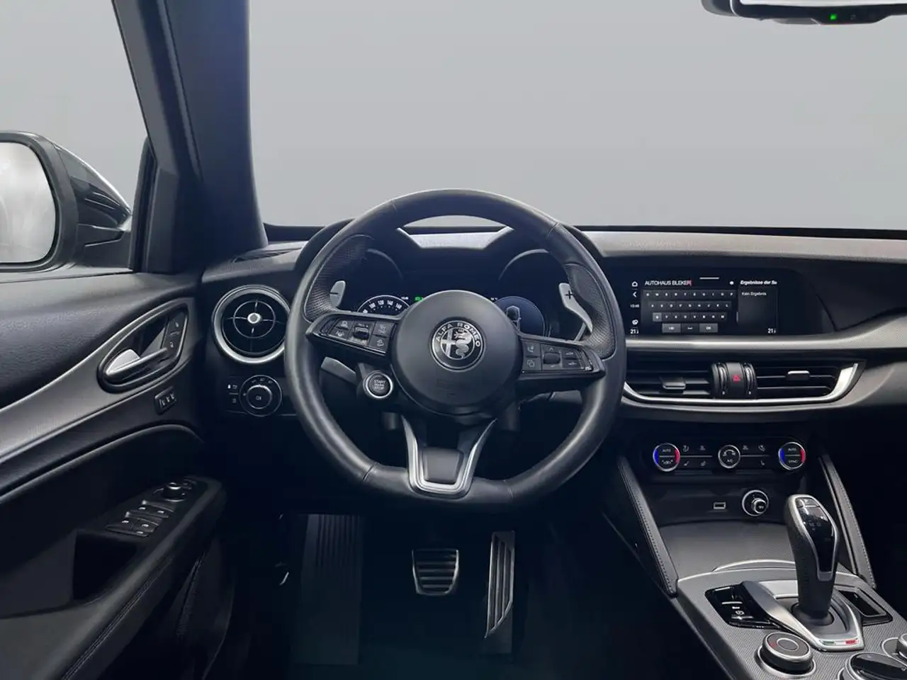 Alfa Romeo Stelvio 2024 — фото 13