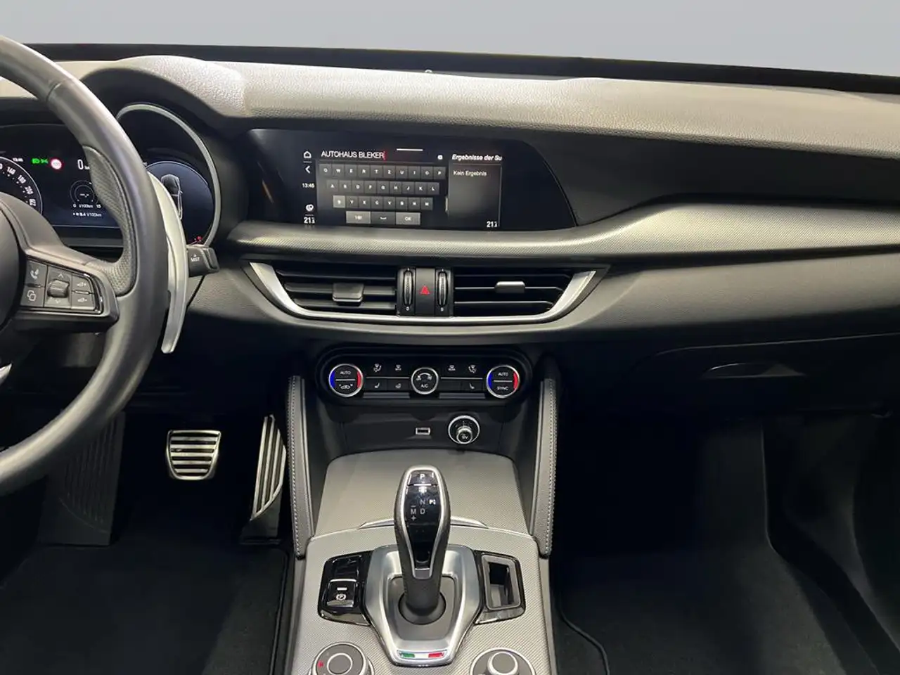 Alfa Romeo Stelvio 2024 — фото 12