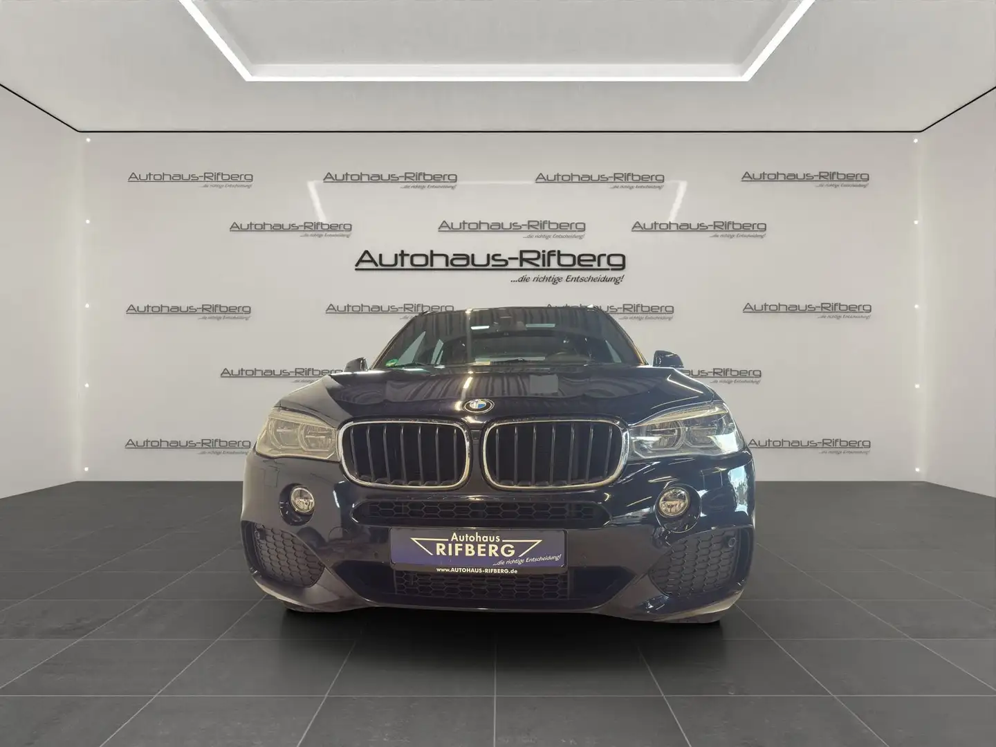 BMW X5 xDrive 35 i M Sportpaket/AHK/PANO/HUD/LED/NAV Schwarz - 2