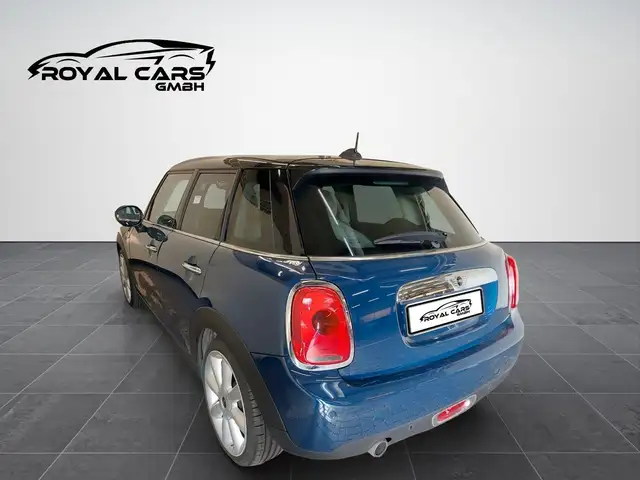 Mini Hatch view 7