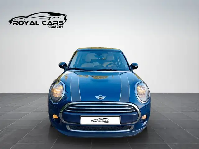 Mini Hatch view 2