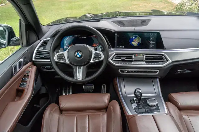 BMW X5 X5 M view 13