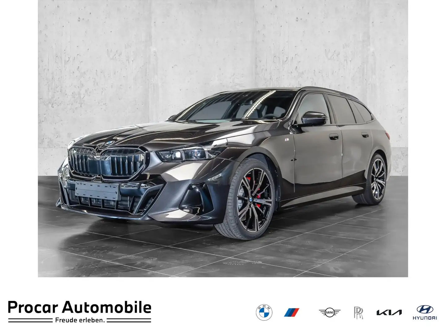 BMW 540 d xDrive M Sport HUD PANO ACC AHK  360° KAM NAVI Grijs - 1