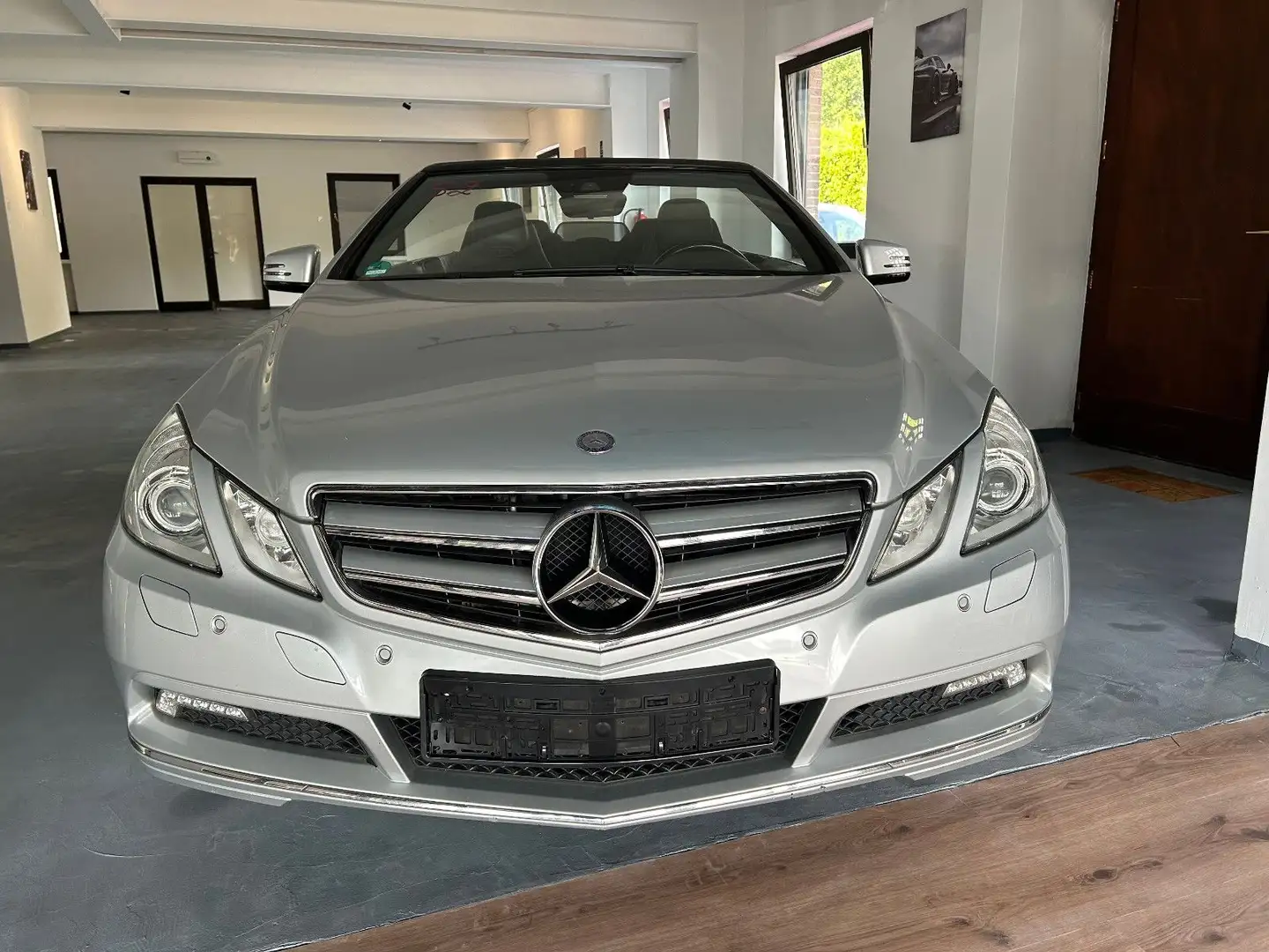 Mercedes-Benz E 250 E -Klasse Cabrio CDI BlueEfficiency*V.Lede Silber - 2
