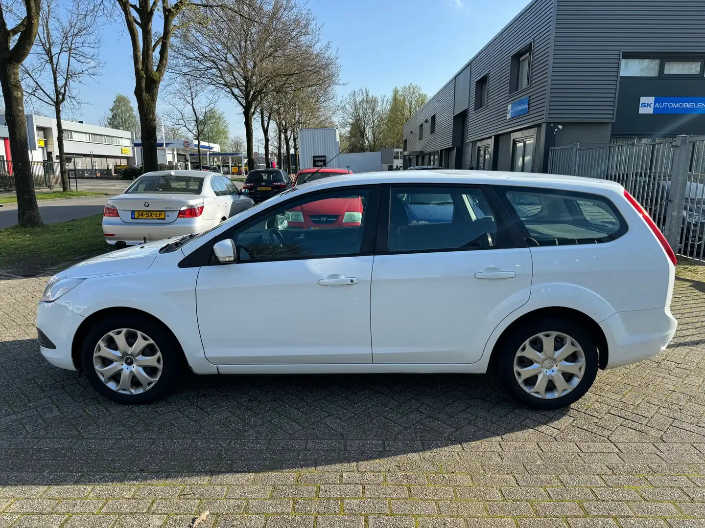 Ford Focus Wagon 1.6 Trend Wit - 2