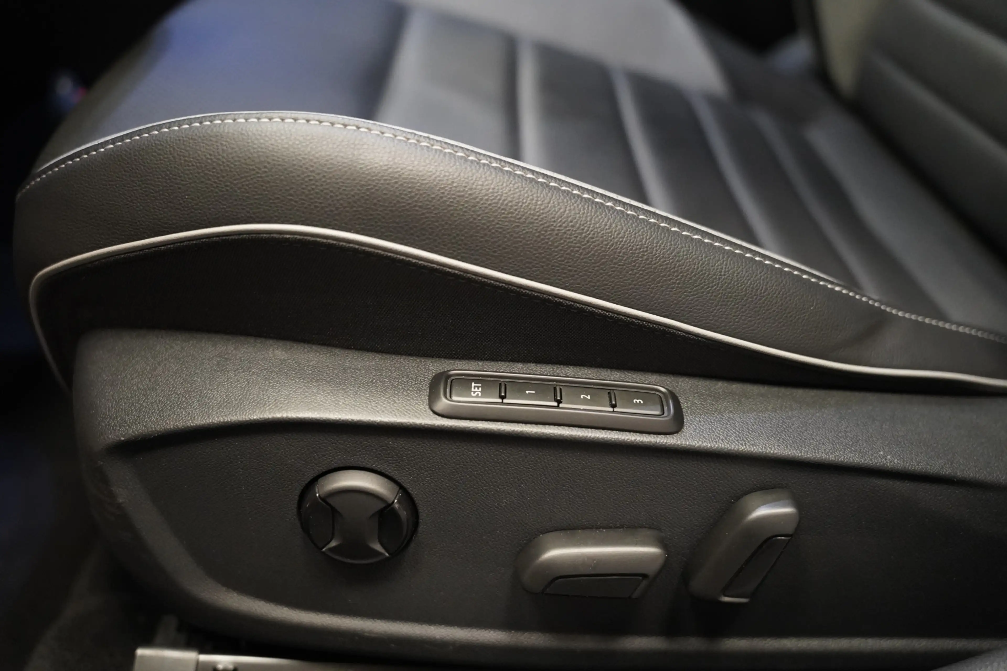 Volkswagen Golf GTE 1.5 eHybrid GTE|Panodak|Headup|Leder|360 Camera|Ca — photo 19