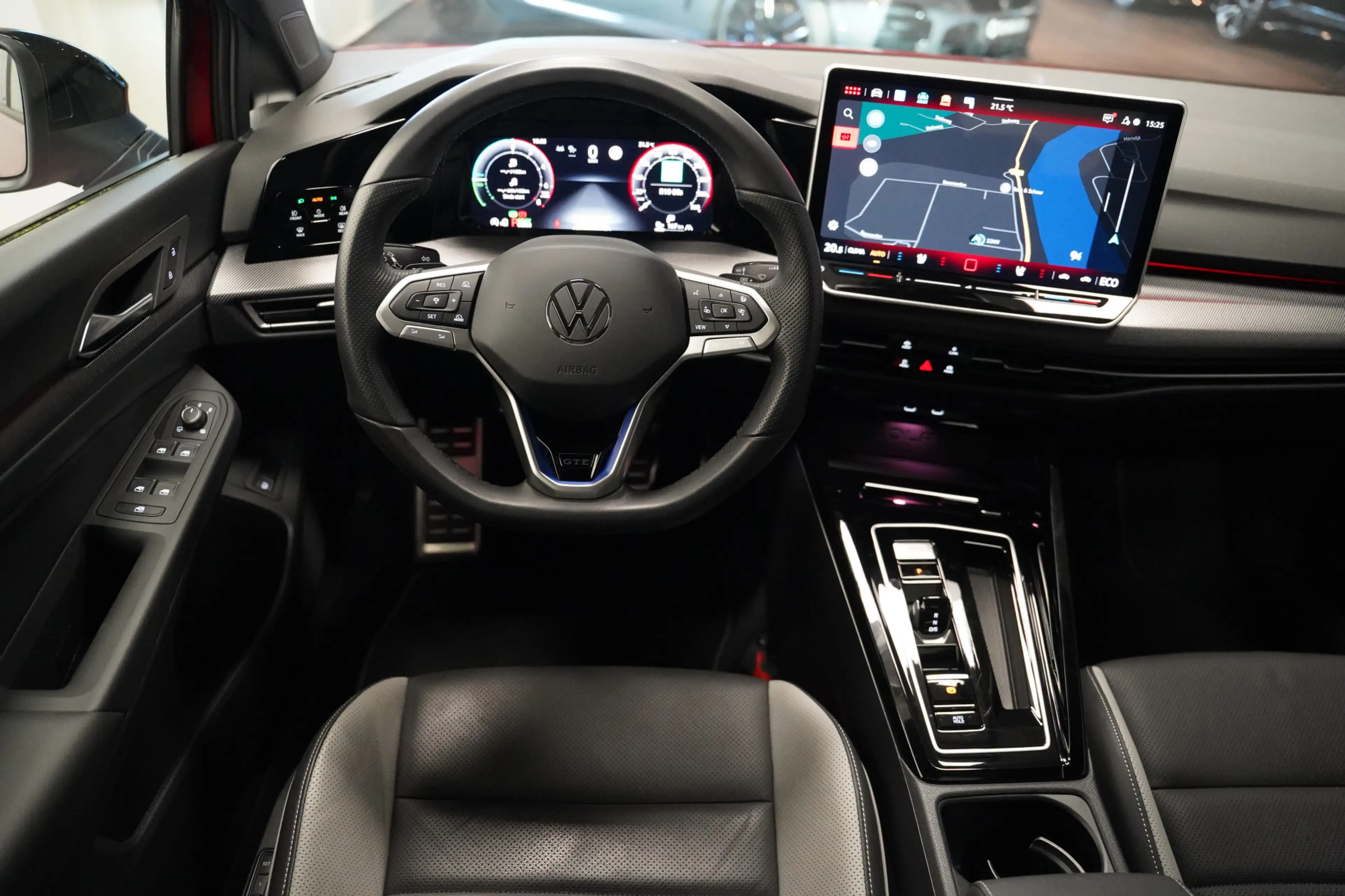 Volkswagen Golf GTE 1.5 eHybrid GTE|Panodak|Headup|Leder|360 Camera|Ca — photo 3