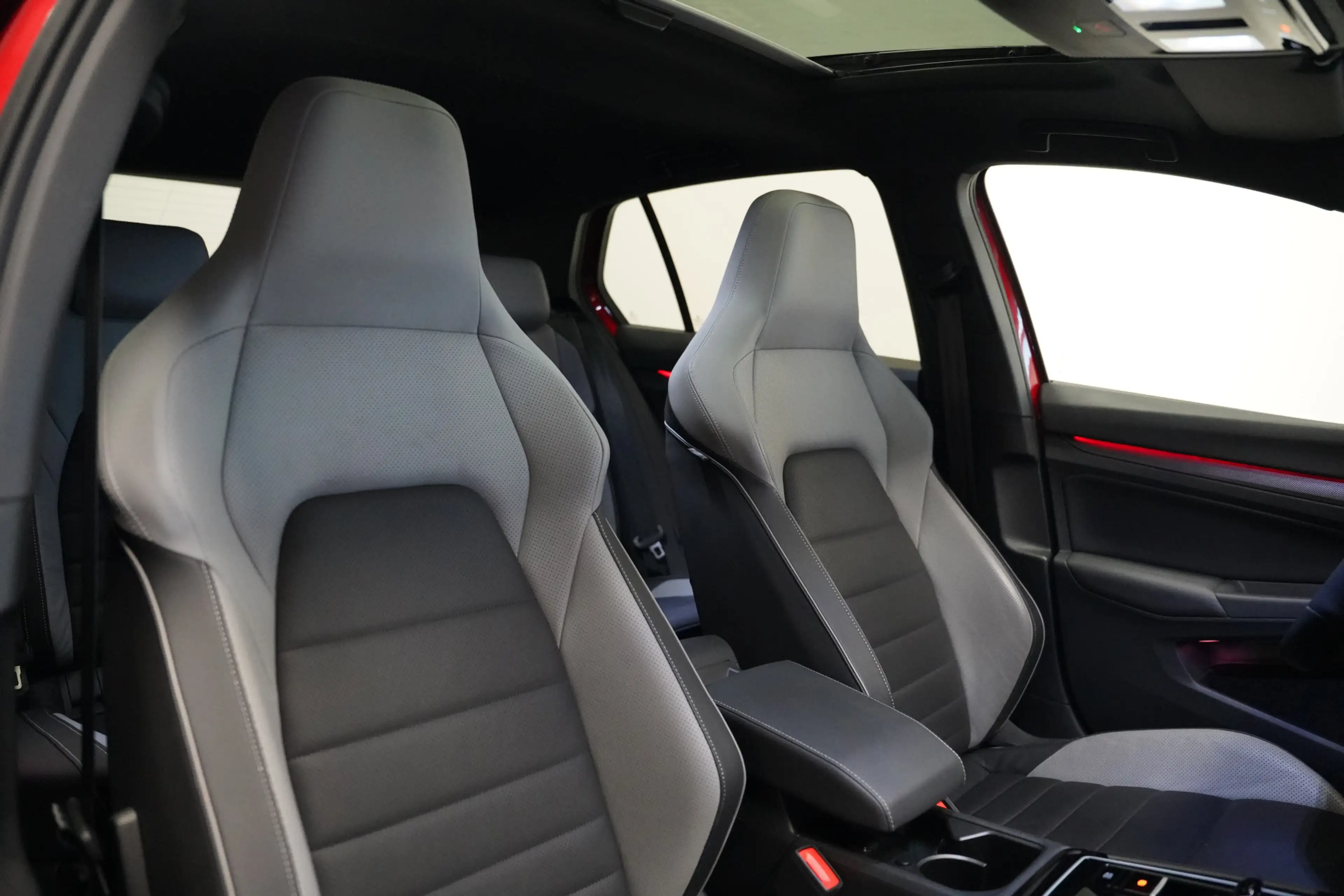 Volkswagen Golf GTE 1.5 eHybrid GTE|Panodak|Headup|Leder|360 Camera|Ca — photo 11