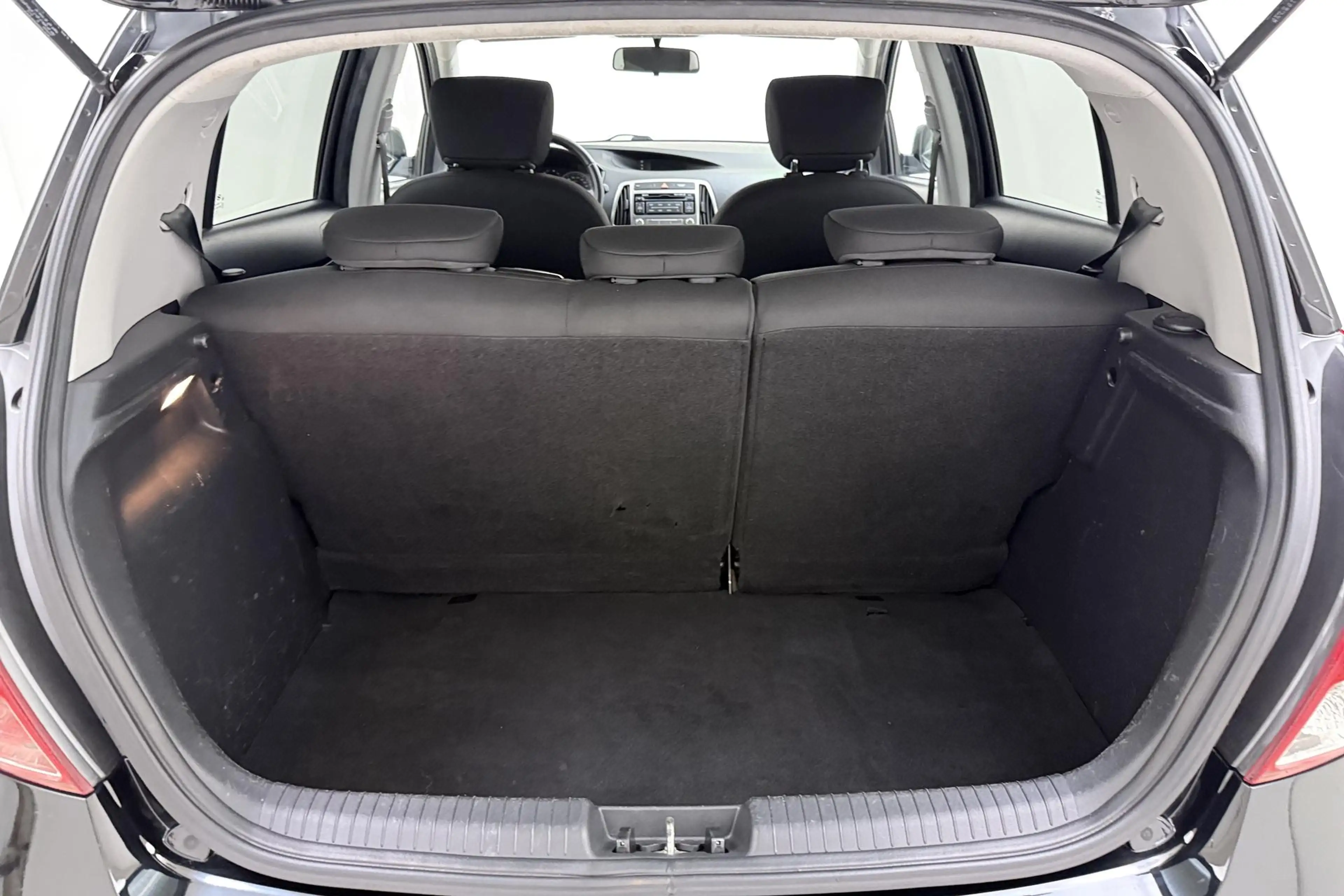 Hyundai i20 1.2i i-Vision | Parkeersensoren | Cruise control | — photo 7