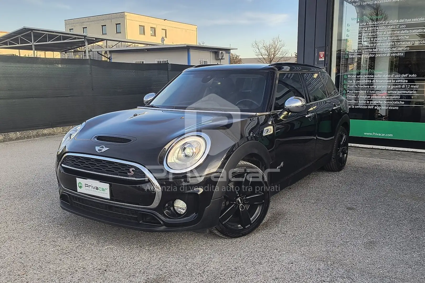 MINI Cooper SD Clubman Mini 2.0 Cooper SD Hype Clubman ALL4 Automatica Noir - 1