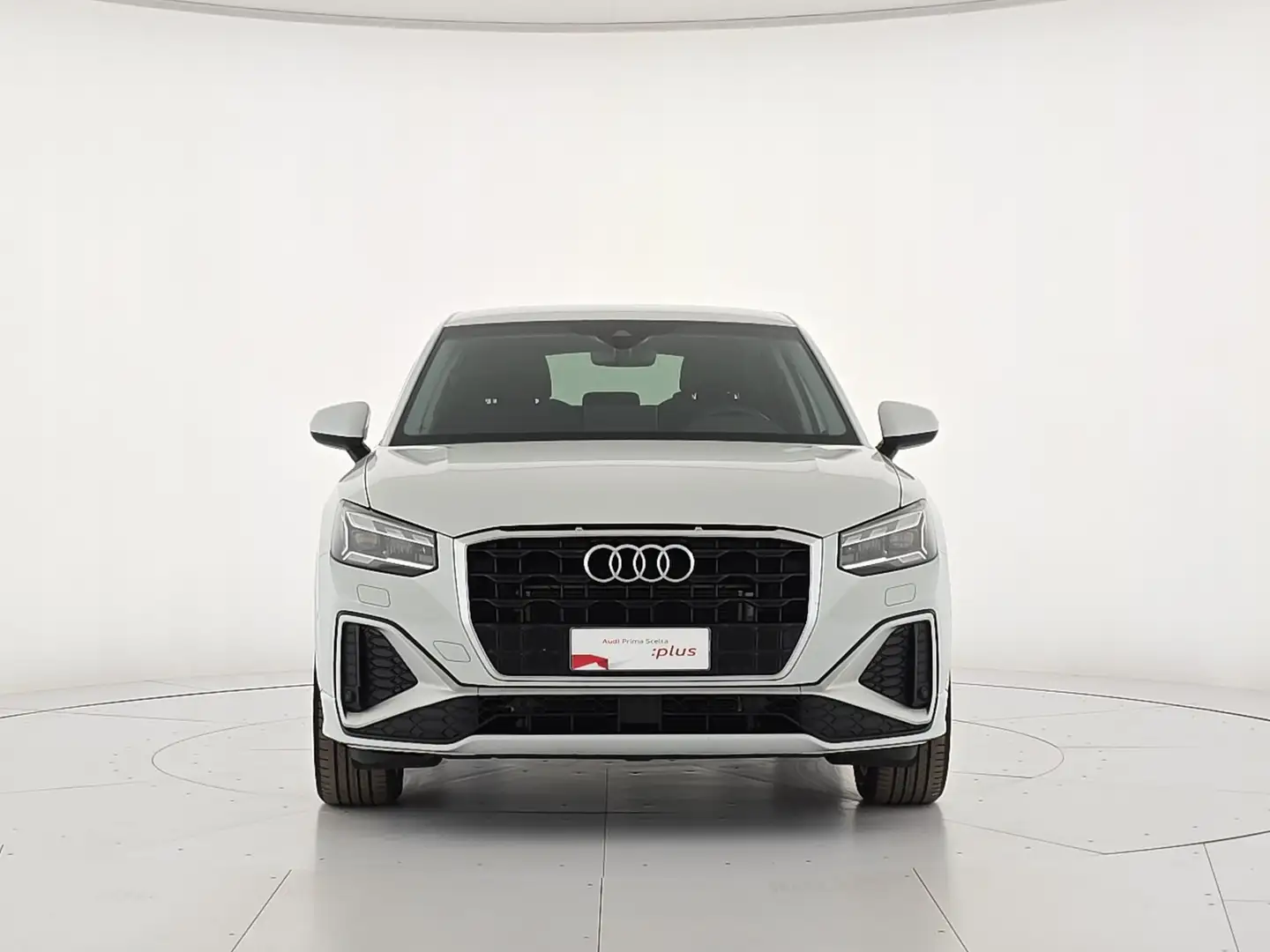 Audi Q2 35 1.5 tfsi s line edition s-tronic Bianco - 2