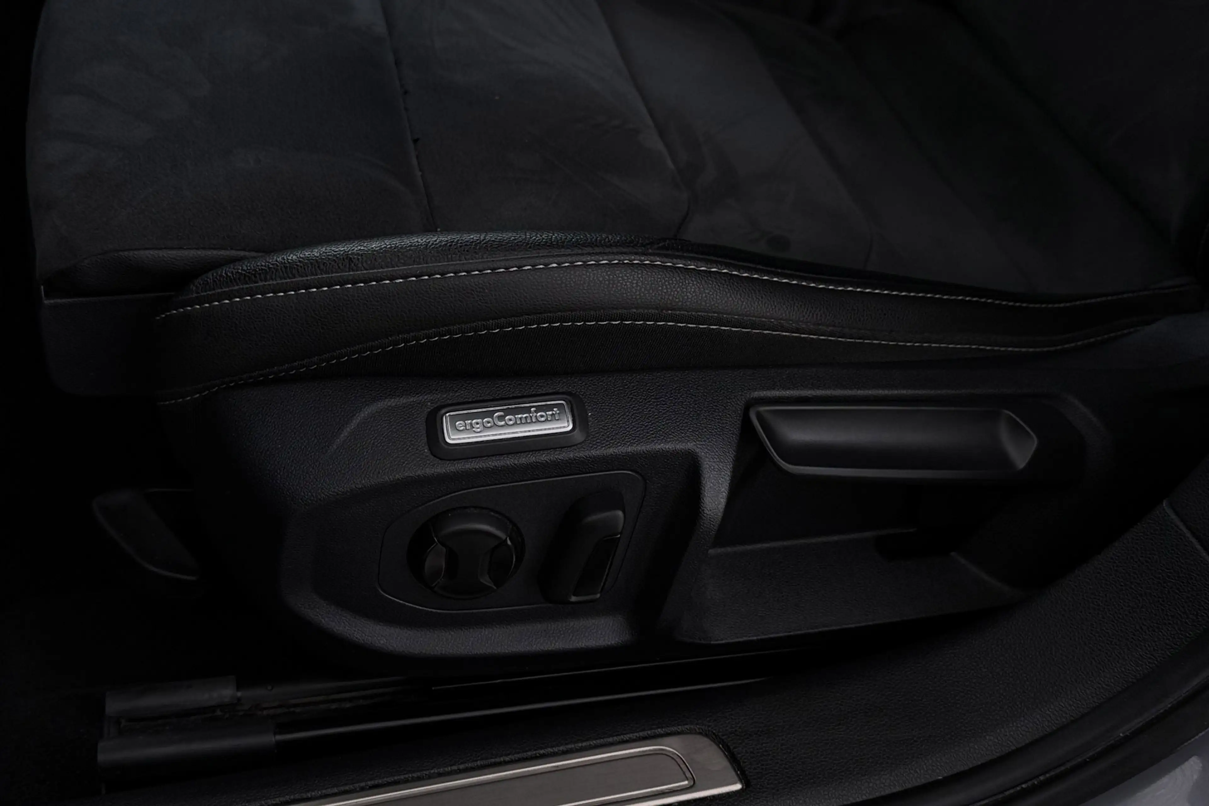 Volkswagen Arteon Shooting Brake 1.4 TSI eHybrid Elegance Business+ — photo 15