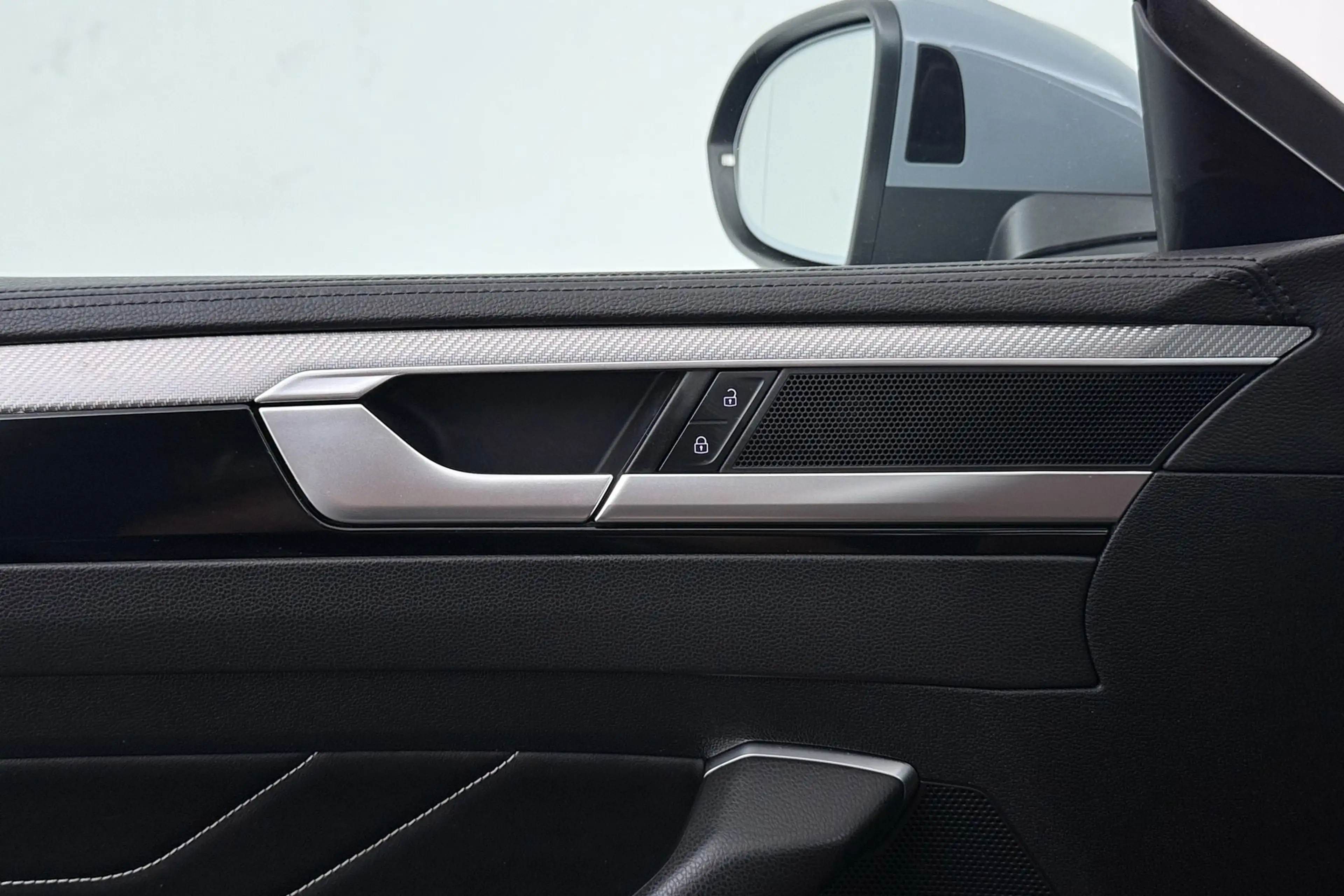 Volkswagen Arteon Shooting Brake 1.4 TSI eHybrid Elegance Business+ — photo 41