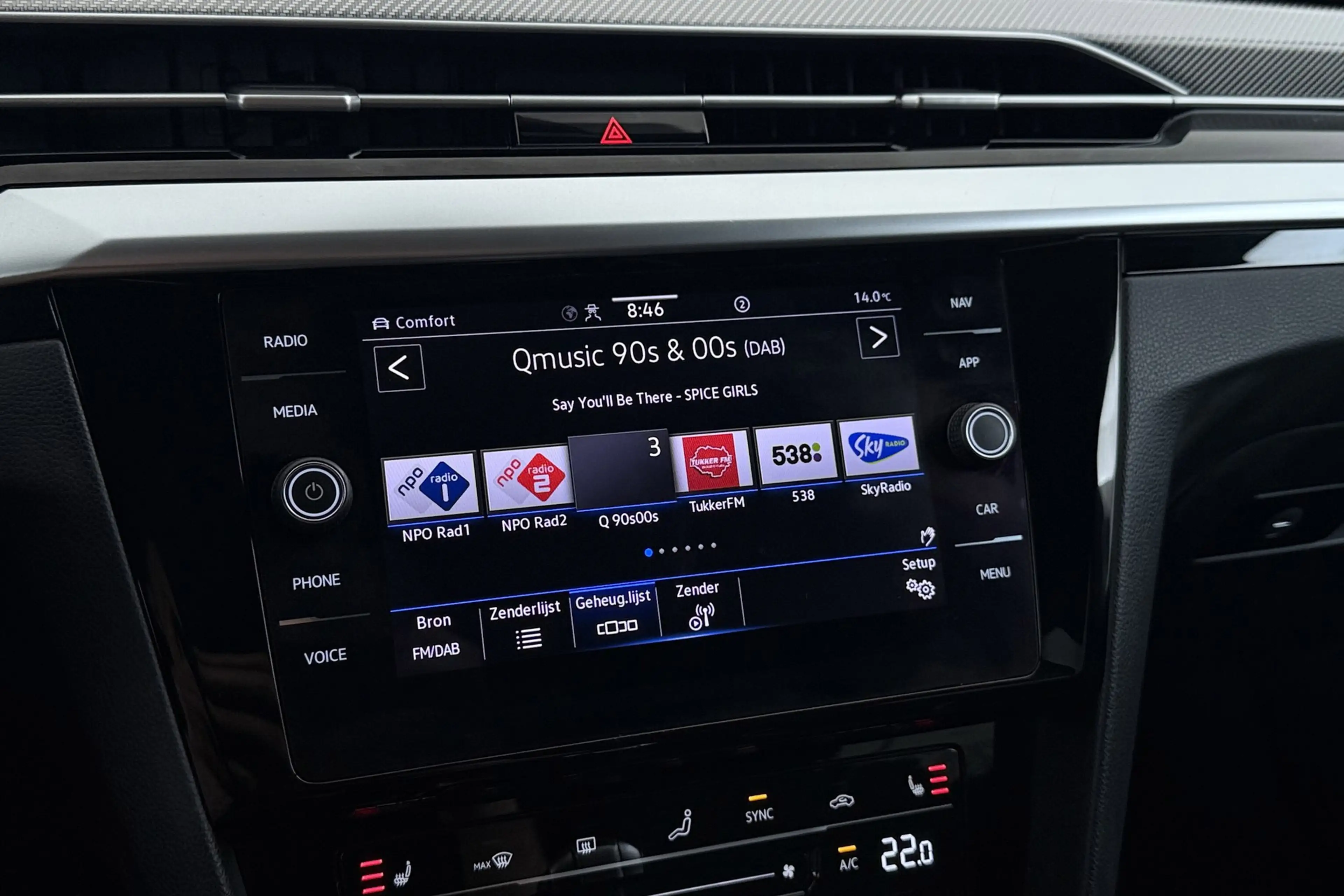 Volkswagen Arteon Shooting Brake 1.4 TSI eHybrid Elegance Business+ — photo 28