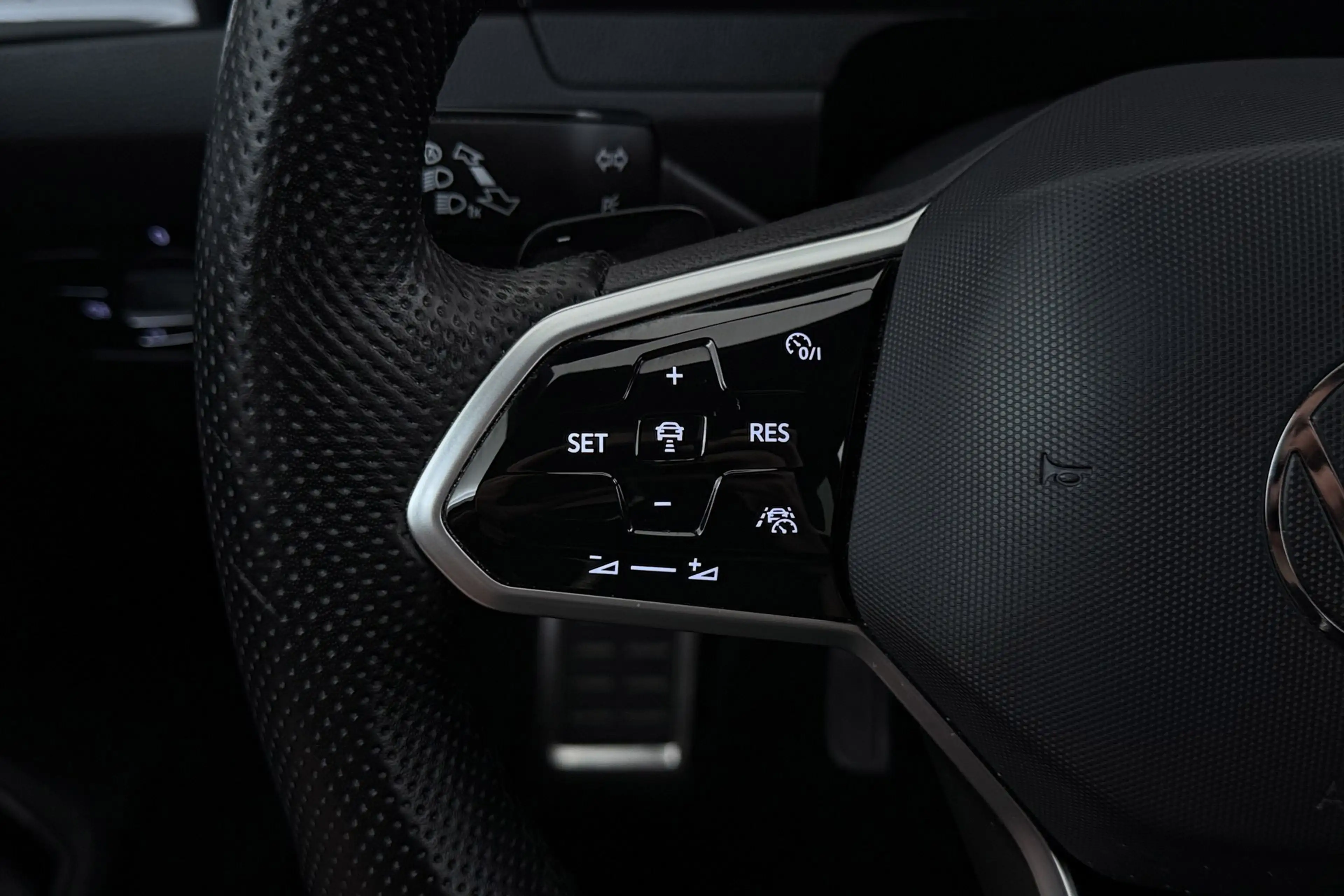 Volkswagen Arteon Shooting Brake 1.4 TSI eHybrid Elegance Business+ — photo 38