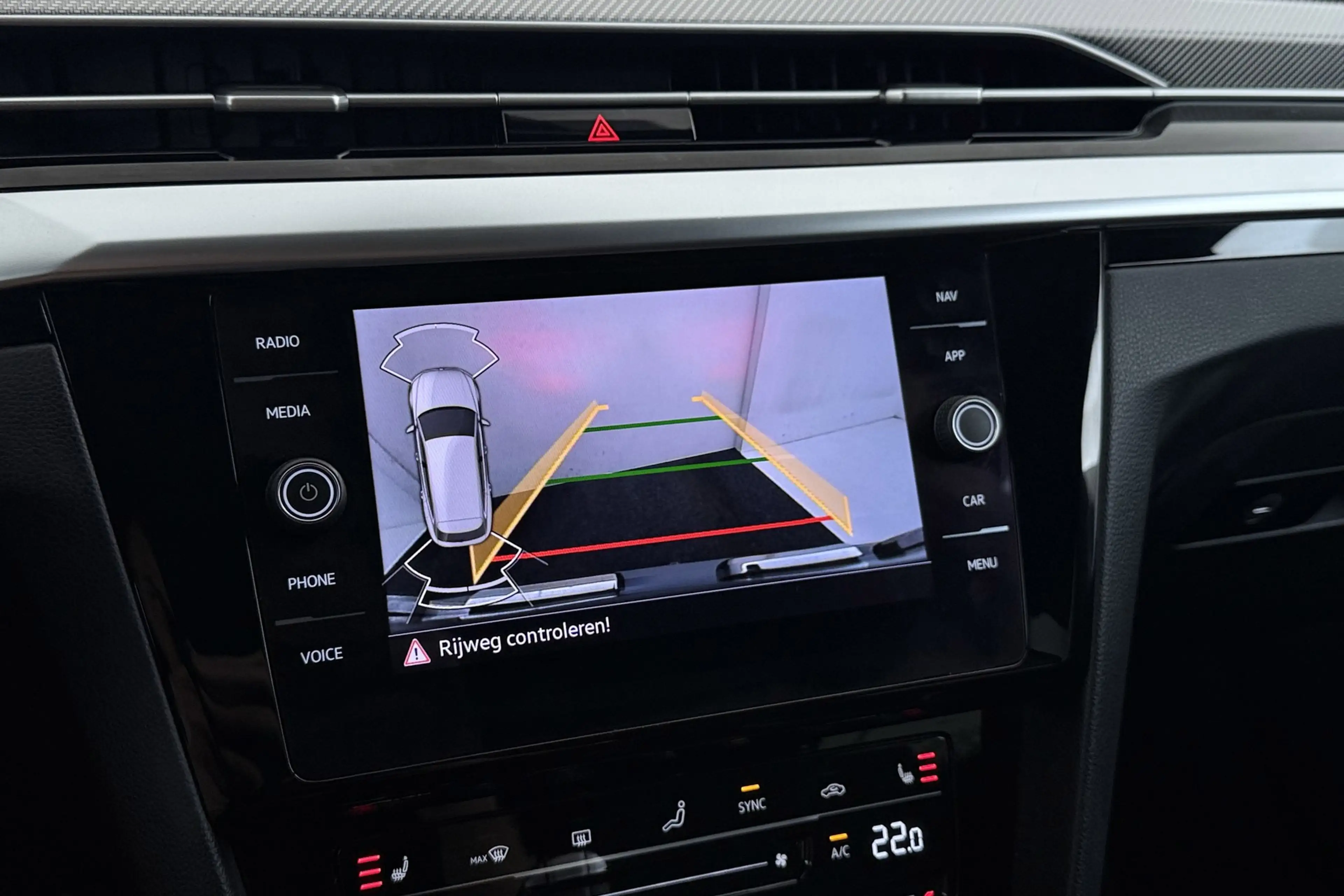 Volkswagen Arteon Shooting Brake 1.4 TSI eHybrid Elegance Business+ — photo 26