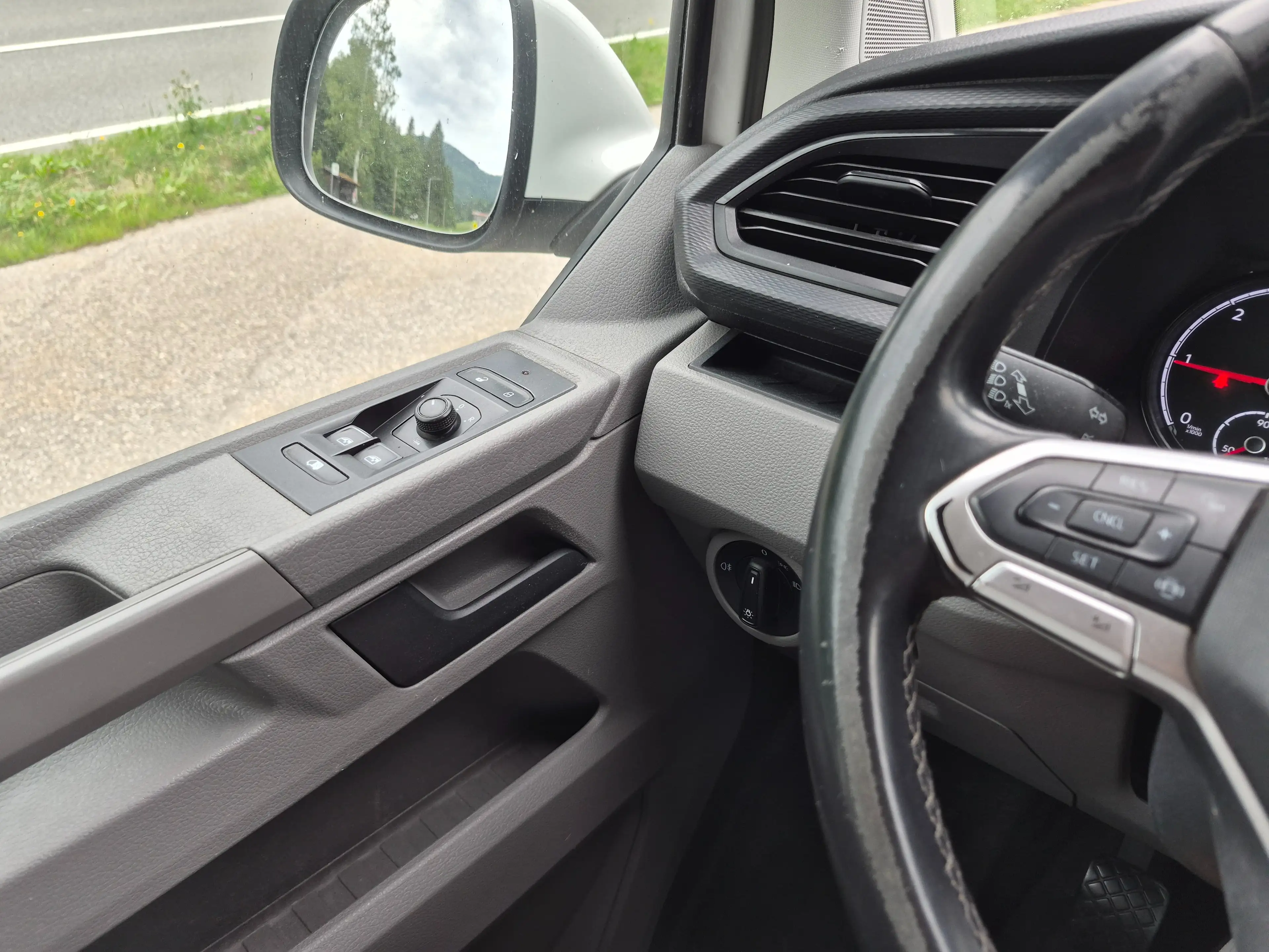 Volkswagen T6.1 Transporter 2.0 TDI 167tkm Top Ausstattung Pickerl Neu — photo 15