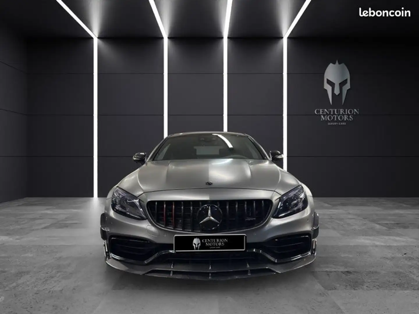 Mercedes-Benz C 63 AMG Mercedes C63s AMG coupé 4.0 510cv Gris - 2