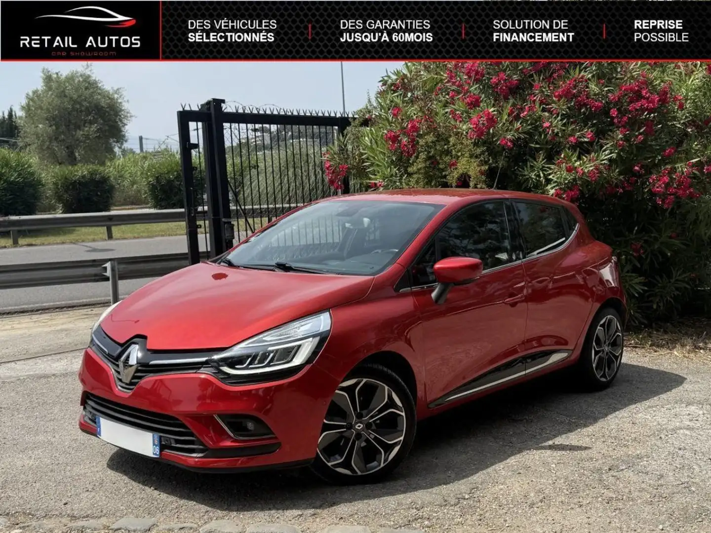 Renault Clio 1.5 dCi 90ch energy Intens 5p Rood - 1