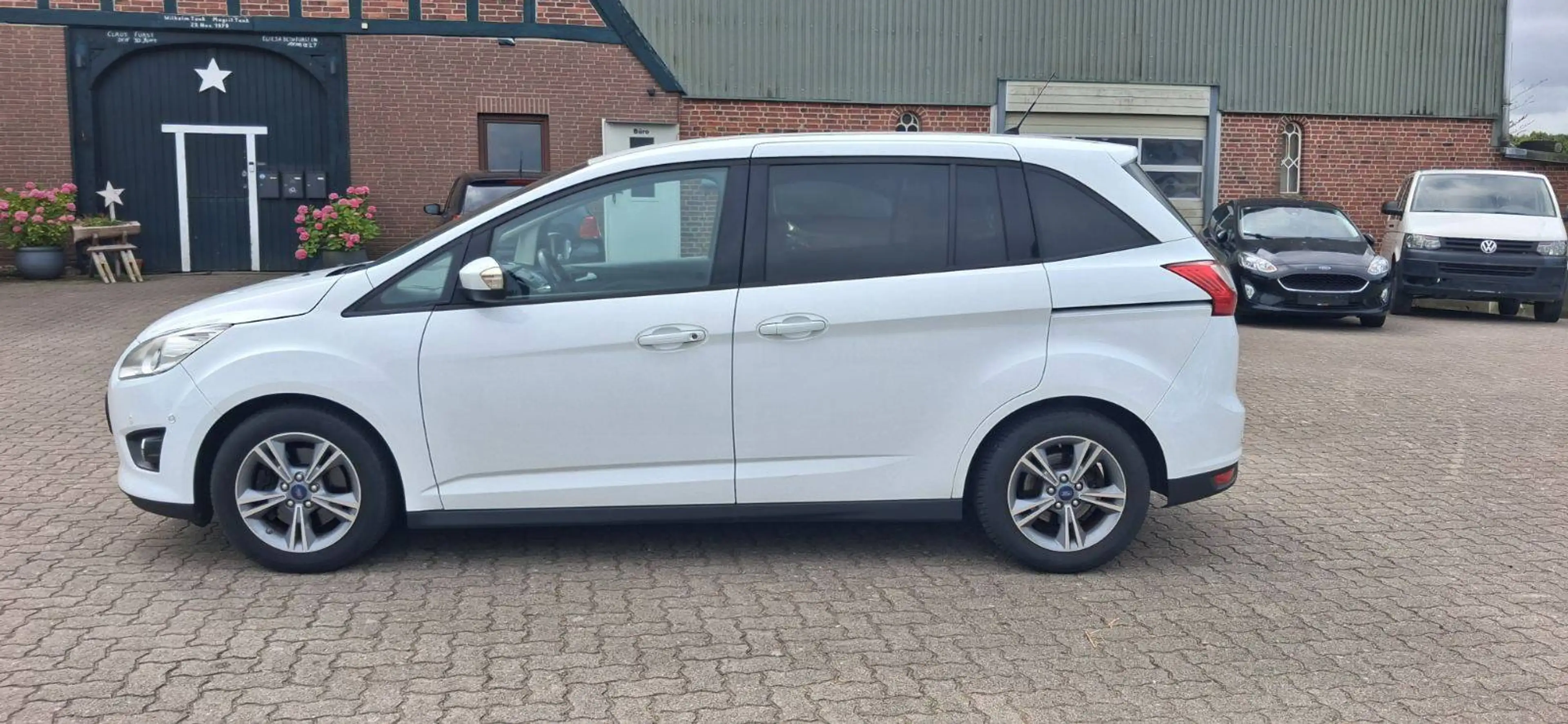 Ford Grand C-Max C-Max 1.0 EcoBoost Start-Stopp-System Ambiente — photo 8