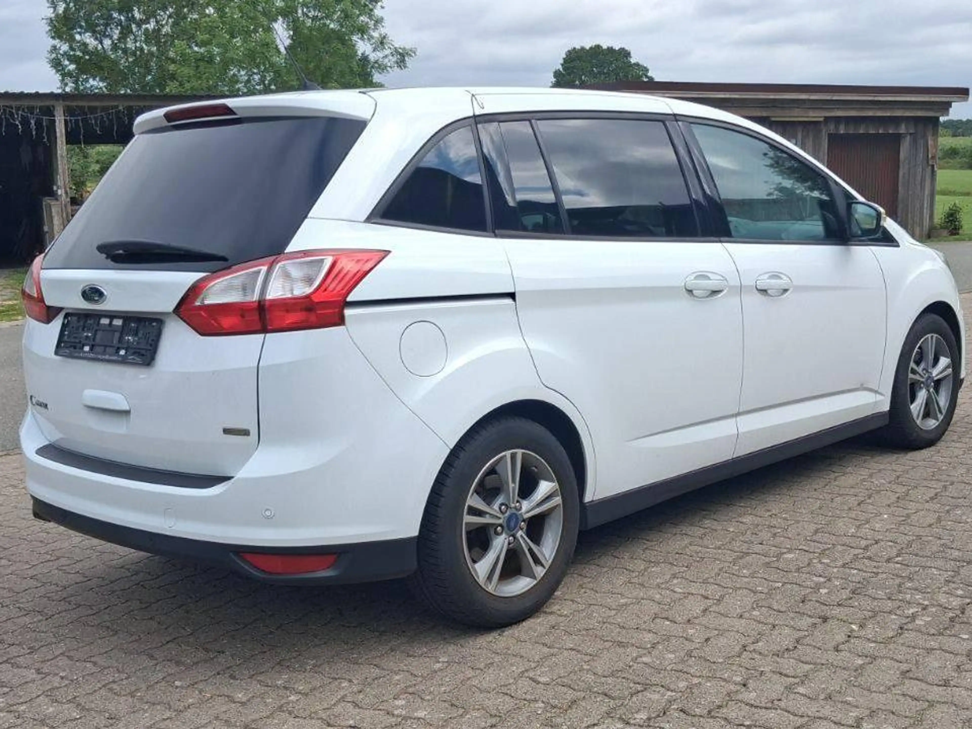 Ford Grand C-Max C-Max 1.0 EcoBoost Start-Stopp-System Ambiente — photo 5