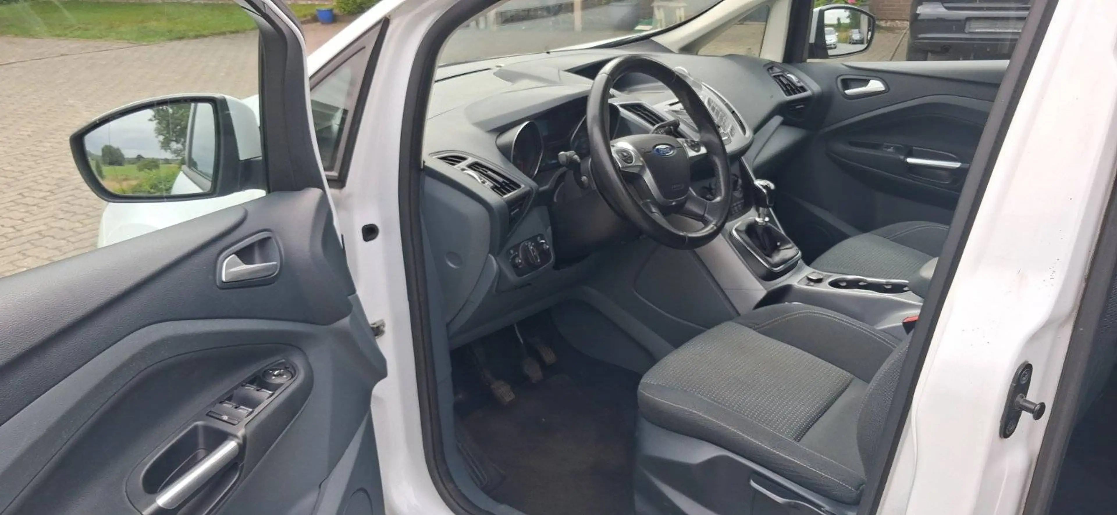 Ford Grand C-Max C-Max 1.0 EcoBoost Start-Stopp-System Ambiente — photo 13