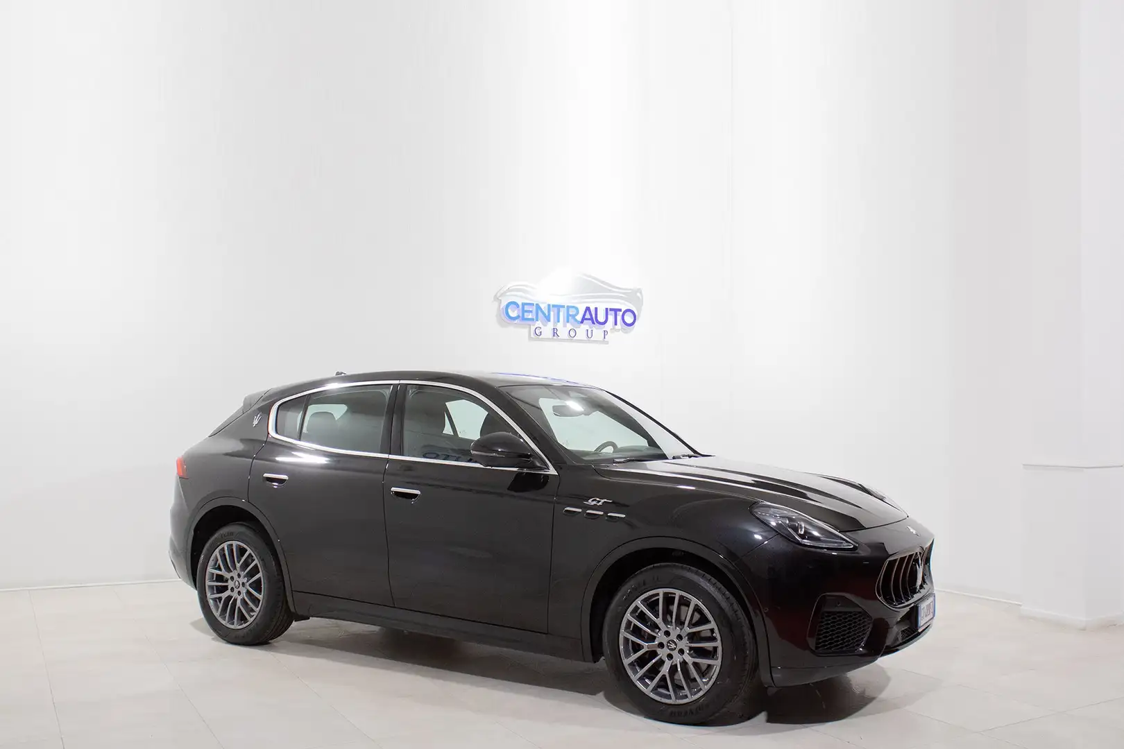 Maserati Grecale 2.0 MHEV 250cv GT Q4 *PELLE, FULL LED* Nero - 2
