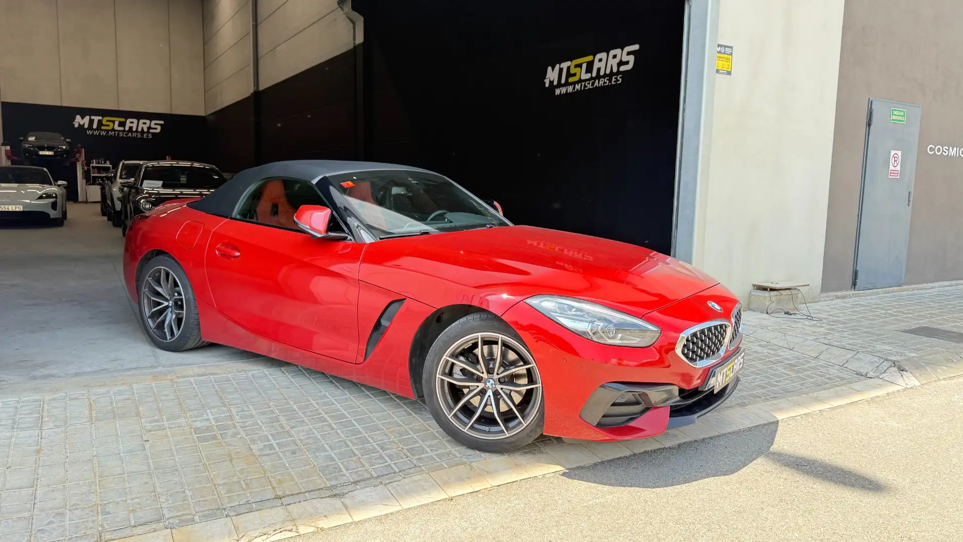 BMW Z4 sDrive 20iA Rouge - 1