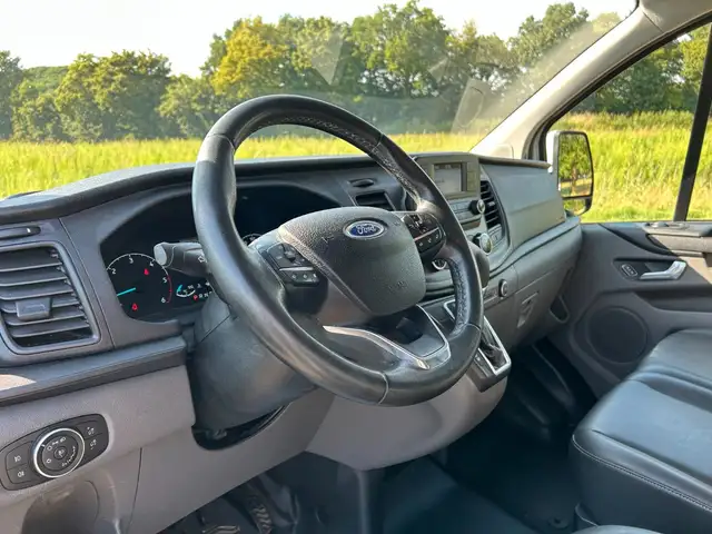 Ford Transit view 14