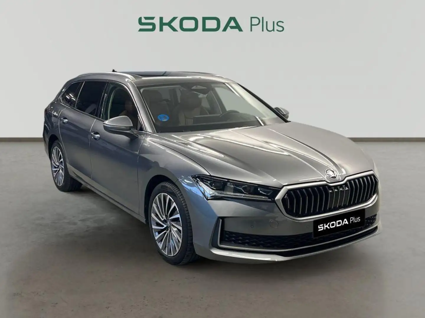 Skoda Superb Combi 1.5 TSI iV P-HEV DSG L&K Gris - 1