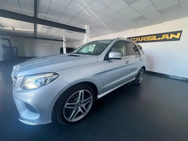 Mercedes-Benz Gle view 7