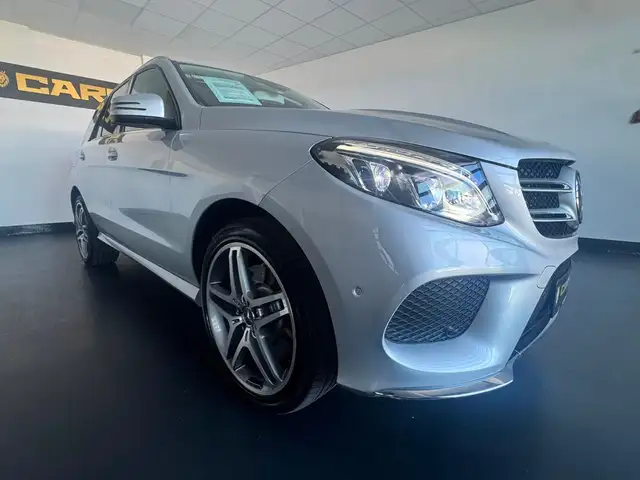 Mercedes-Benz Gle view 3