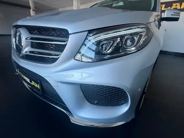 Mercedes-Benz Gle view 6