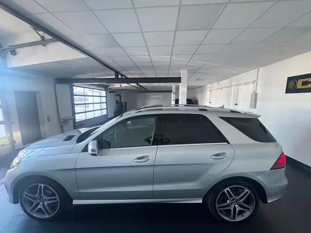 Mercedes-Benz Gle view 8