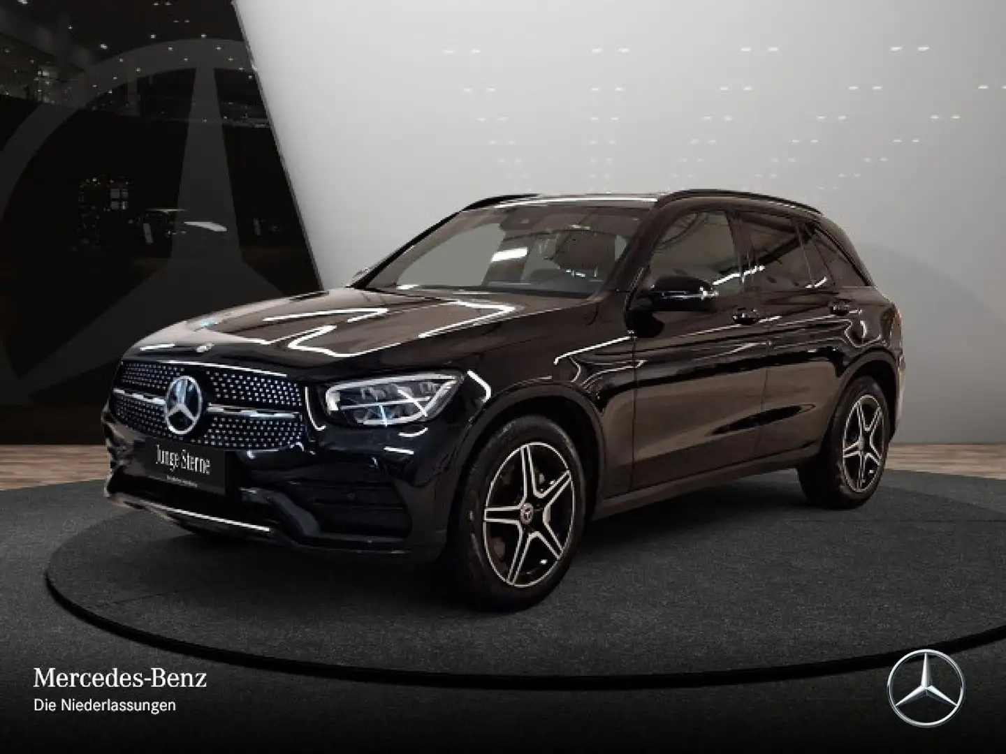 Mercedes-Benz GLC 220 d 4M AMG+NIGHT+AHK+LED+KAMERA+SPUR+TOTW+9G Schwarz - 2