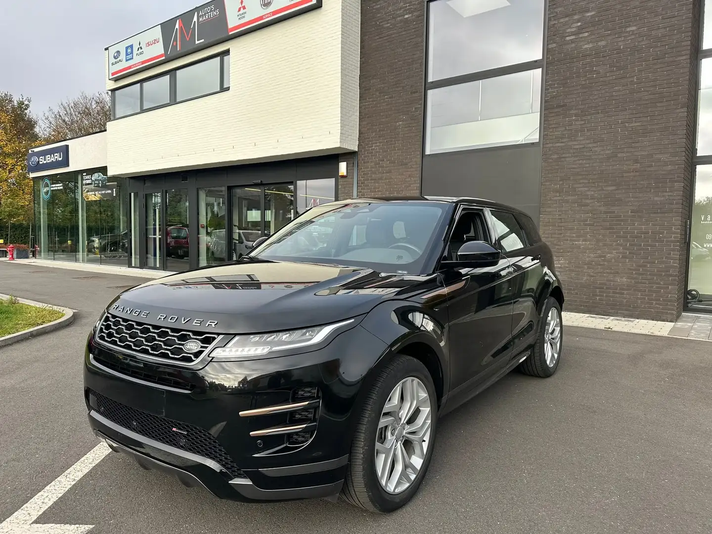 Land Rover Range Rover Evoque Range Rover Evoque R-DYNAMIC FWD LEDER / NAVI Noir - 1