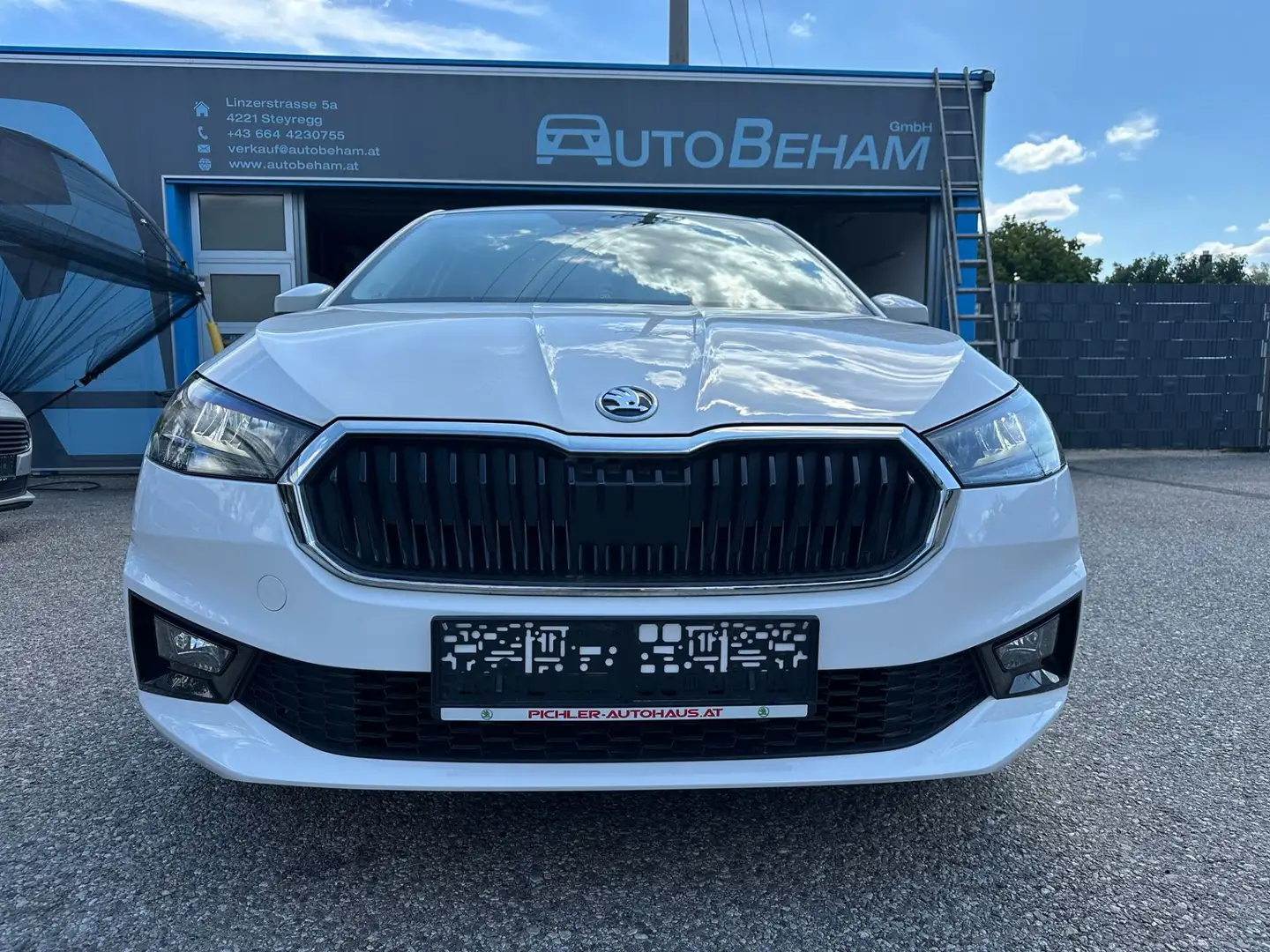 Skoda Fabia Ambition 1,0 TSI LED-Carplay-Sitzhzg. Weiß - 2