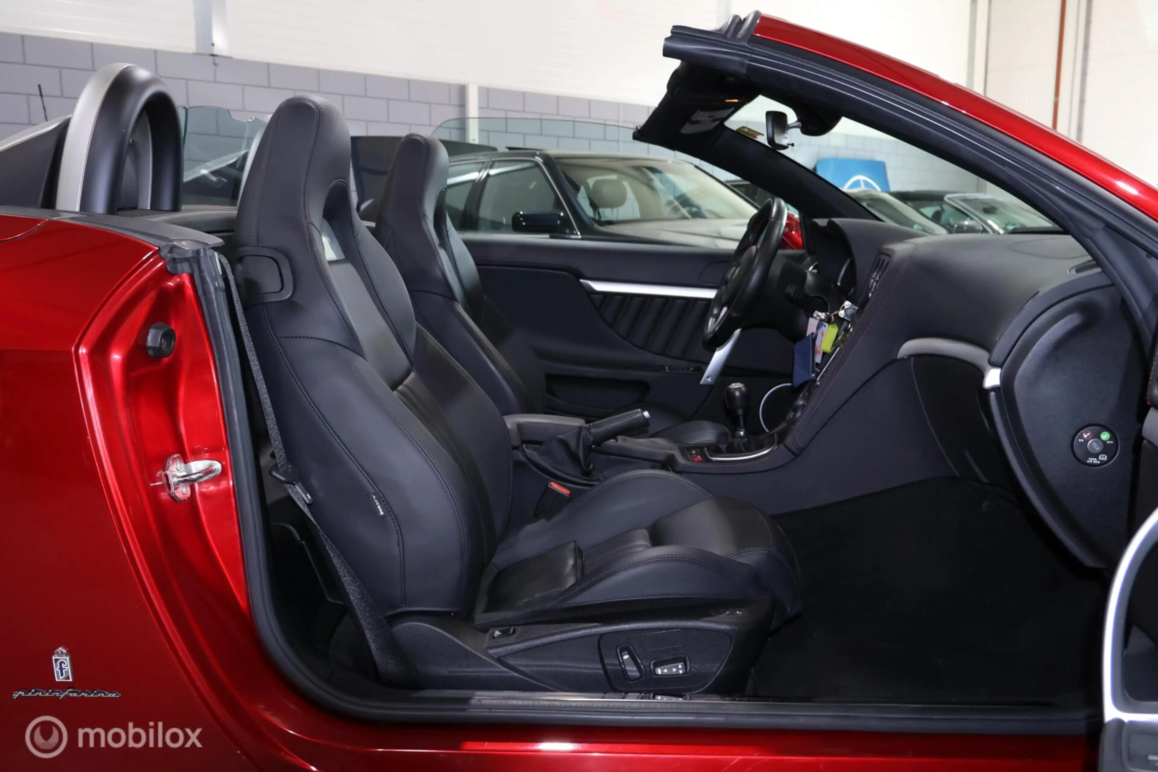 Alfa Romeo Spider 1.7 T Exclusive — photo 10