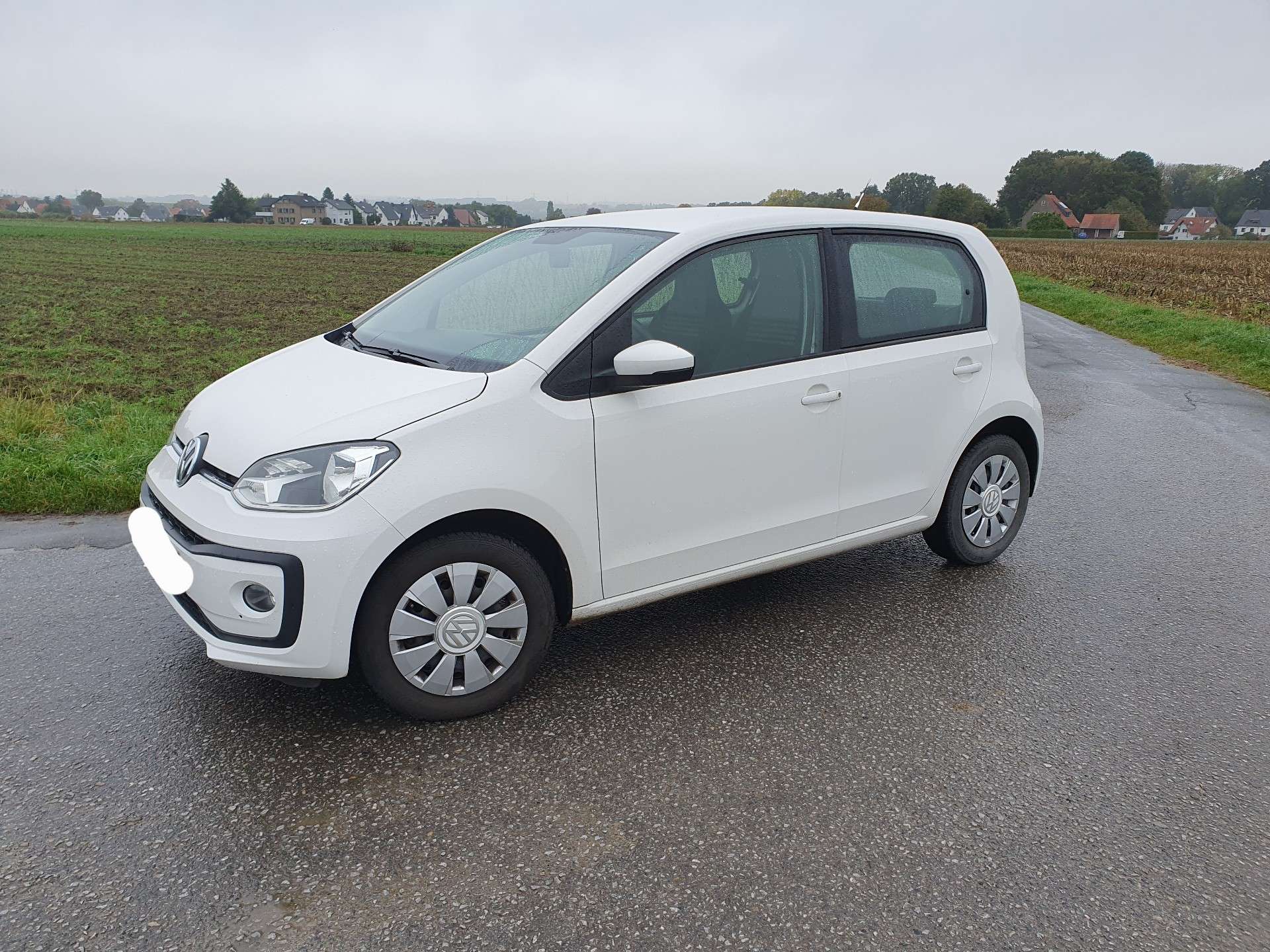 Second hand Volkswagen Up! 1.0