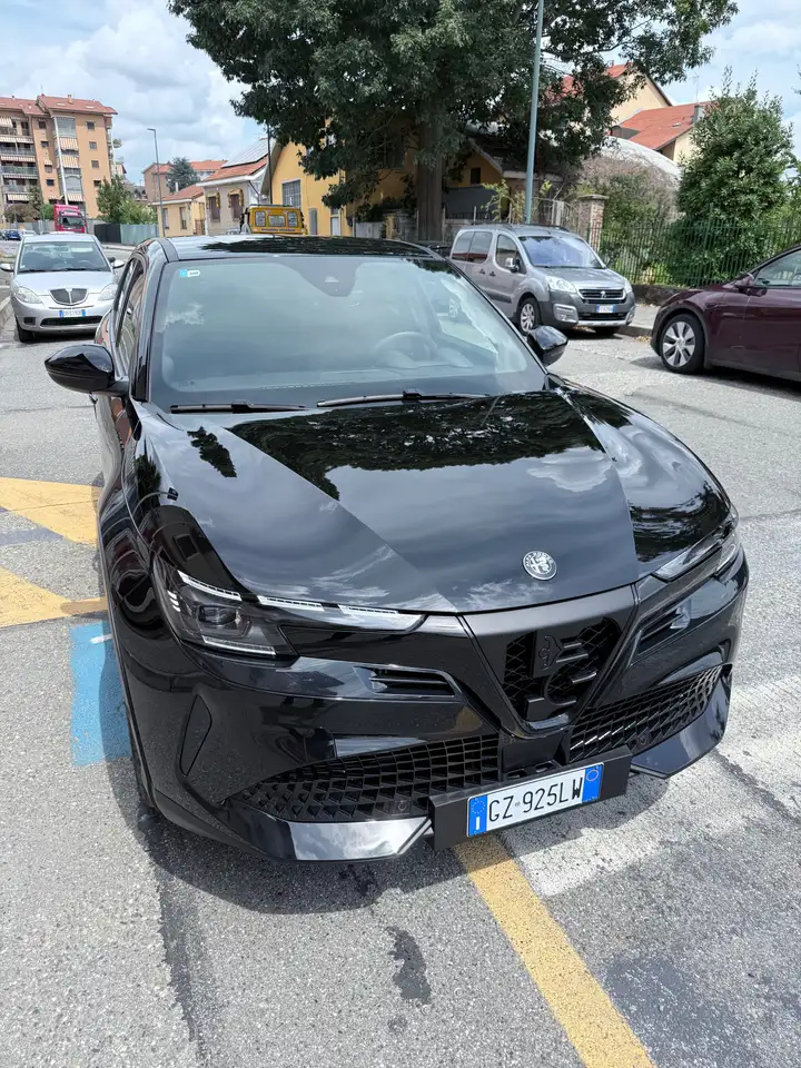 Alfa Romeo Junior 2025