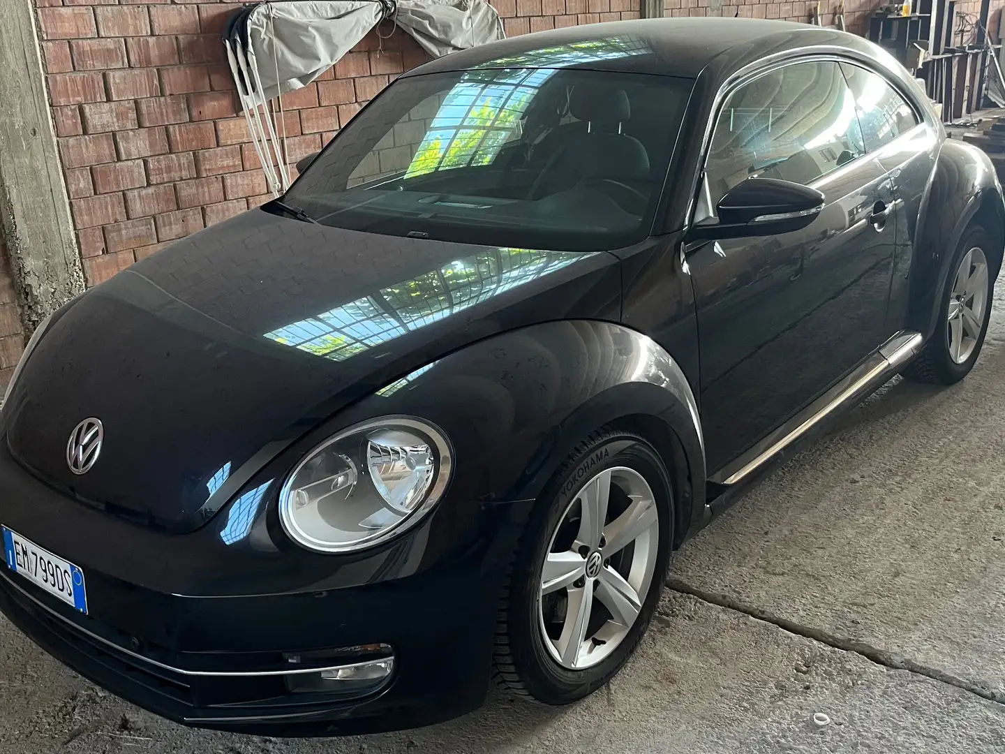 Volkswagen Maggiolino 1.4 TSI 160CV Чёрный - 2