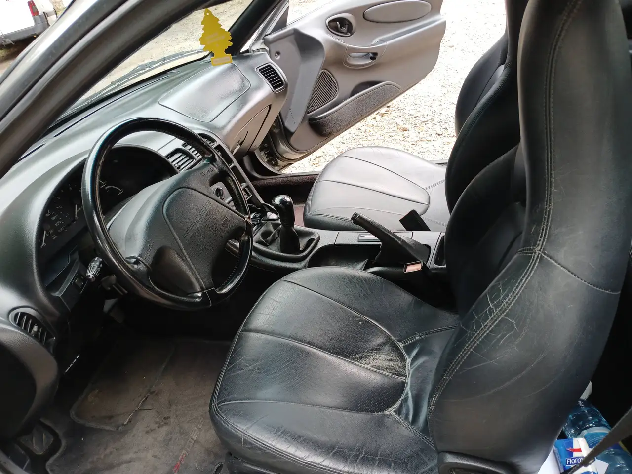 Ford Probe 2.0 16V, foto 5