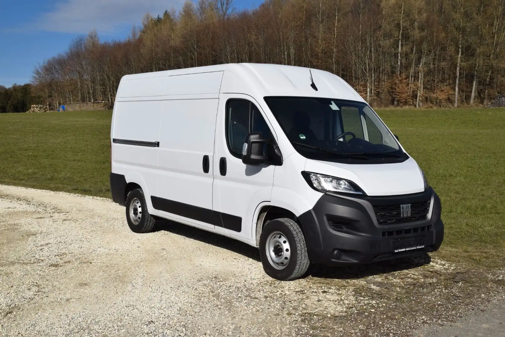 Fiat Ducato Hochr.-Kasten 33 120 L2H2 RS: 3450 mm Bílá - 2
