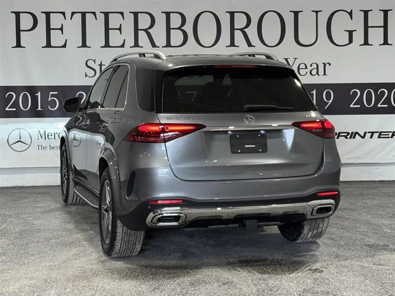 Mercedes-Benz GLE снимка Mercedes-Benz GLE